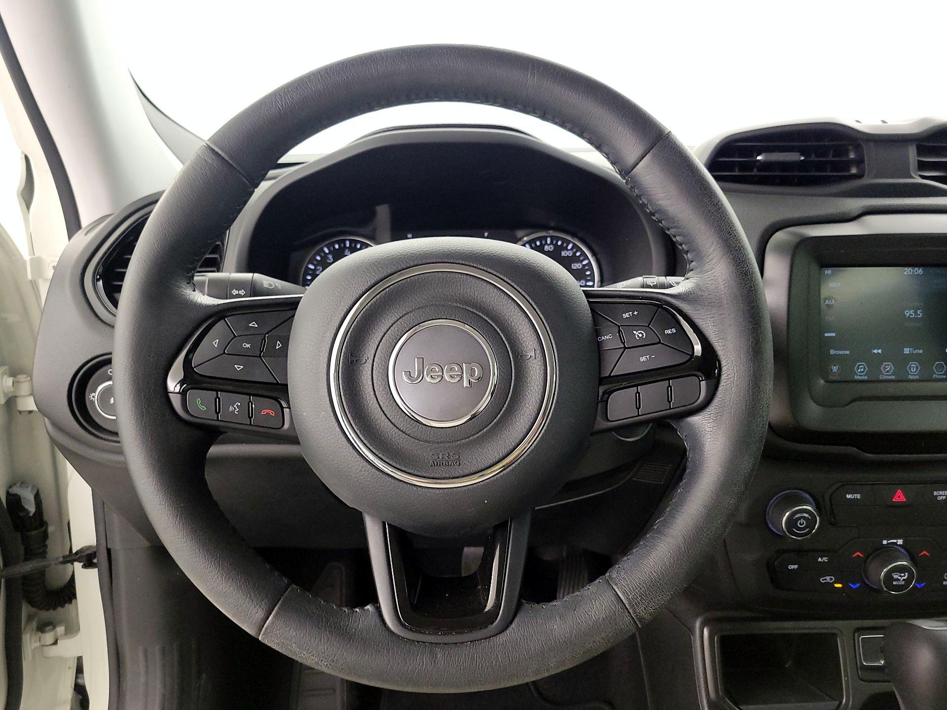 Thumbnail: 2020 Jeep Renegade - 10