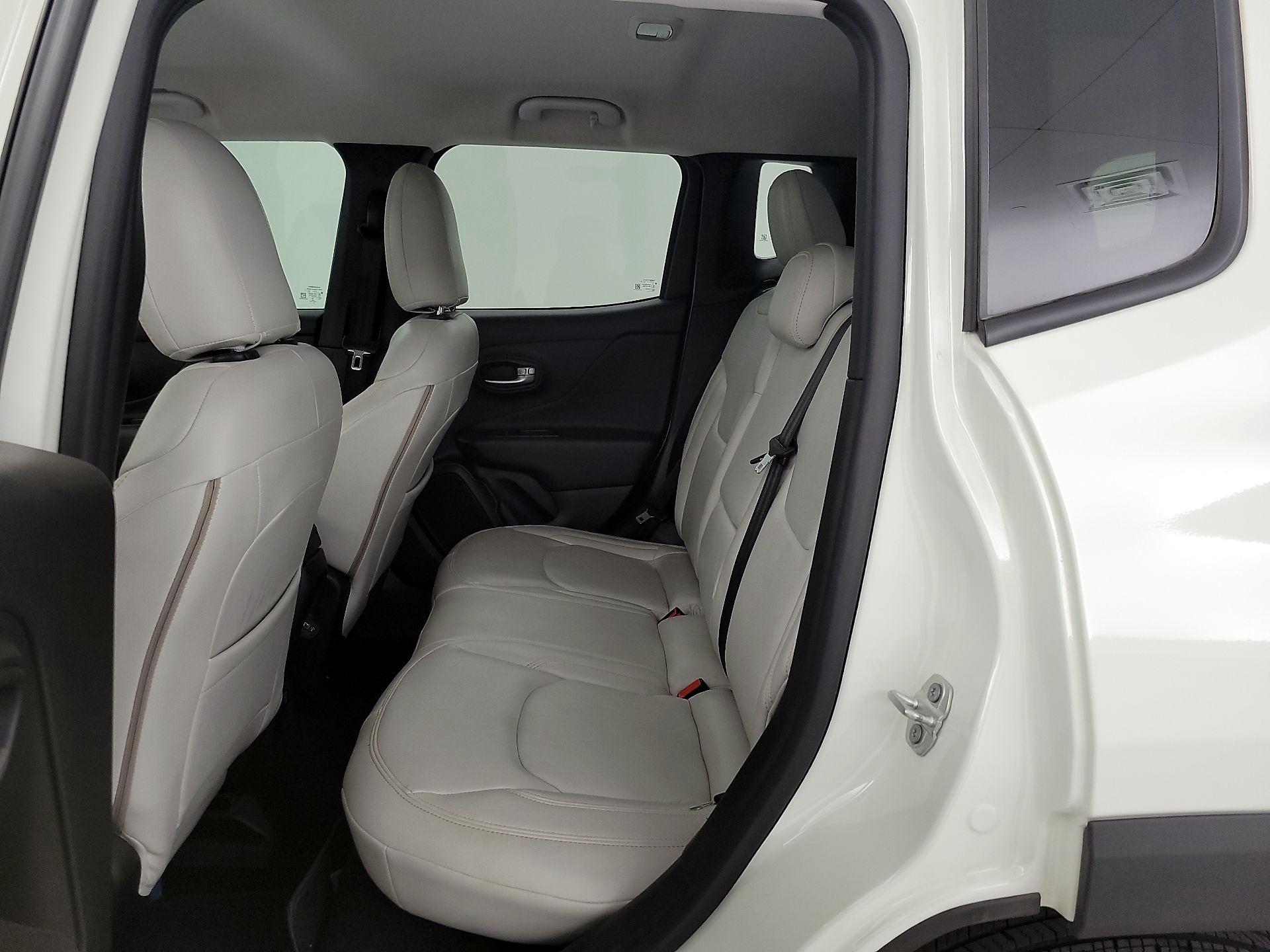 Thumbnail: 2020 Jeep Renegade - 19