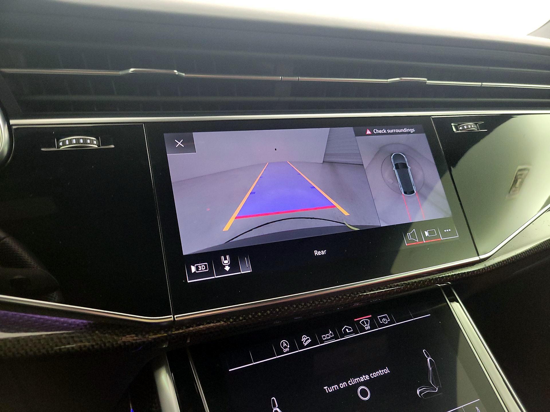 Thumbnail: 2020 Audi SQ8 - 15