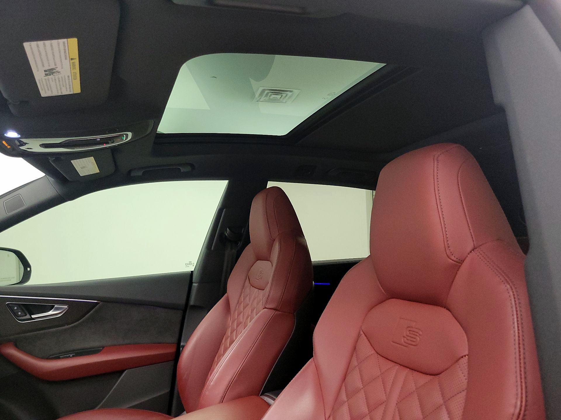 Thumbnail: 2020 Audi SQ8 - 19