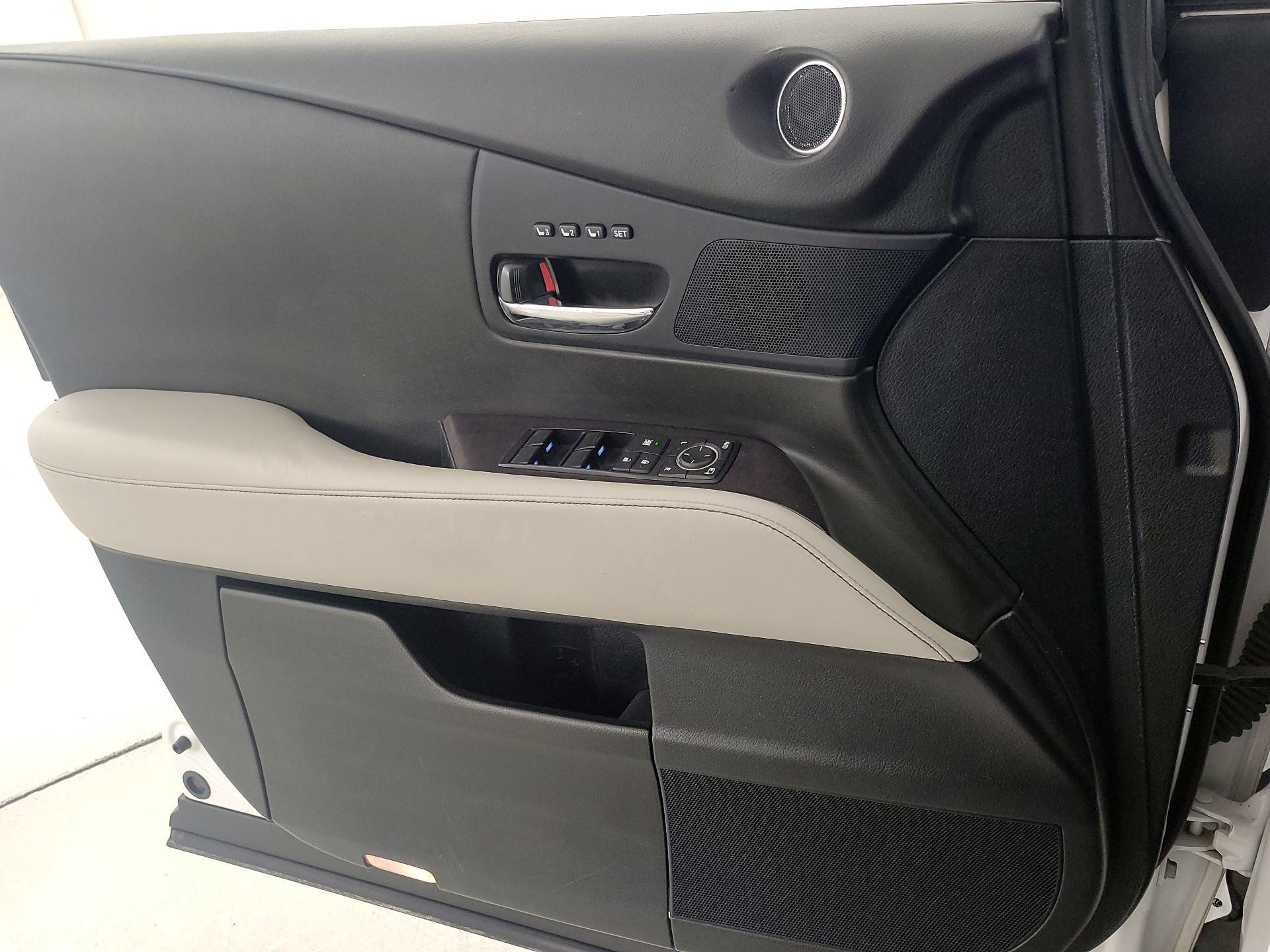 Thumbnail: 2014 Lexus RX - 12