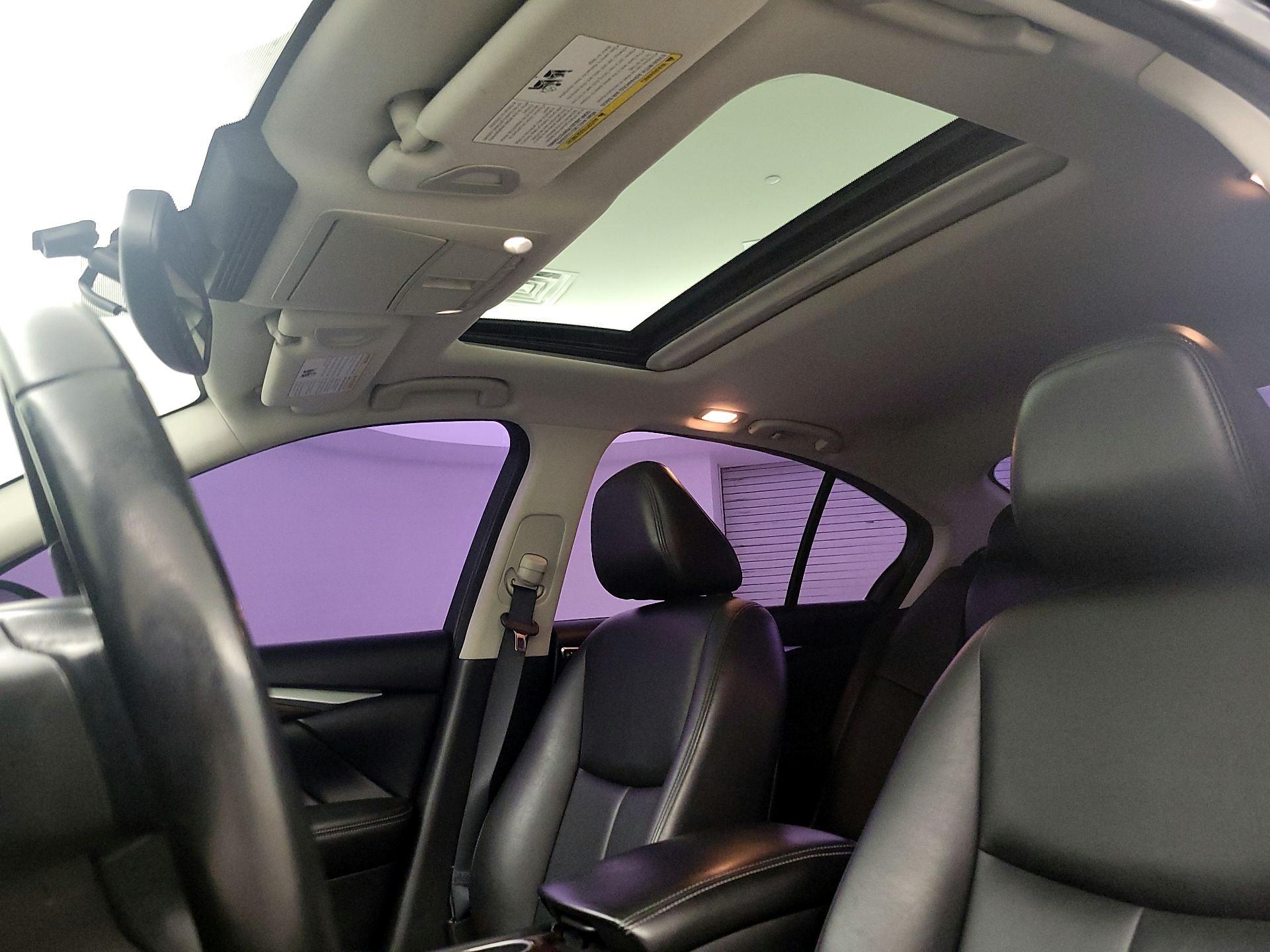 Thumbnail: 2019 INFINITI Q50 - 19