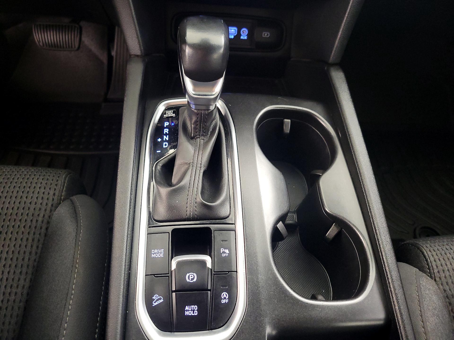 Thumbnail: 2020 Hyundai Santa Fe - 17