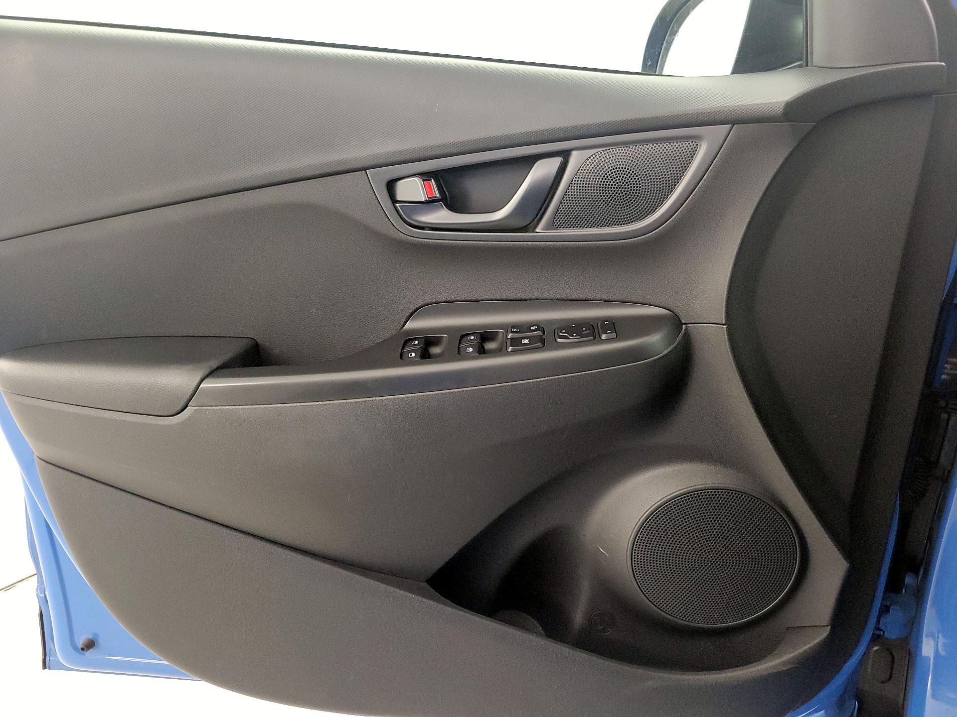 Thumbnail: 2022 Hyundai Kona - 12