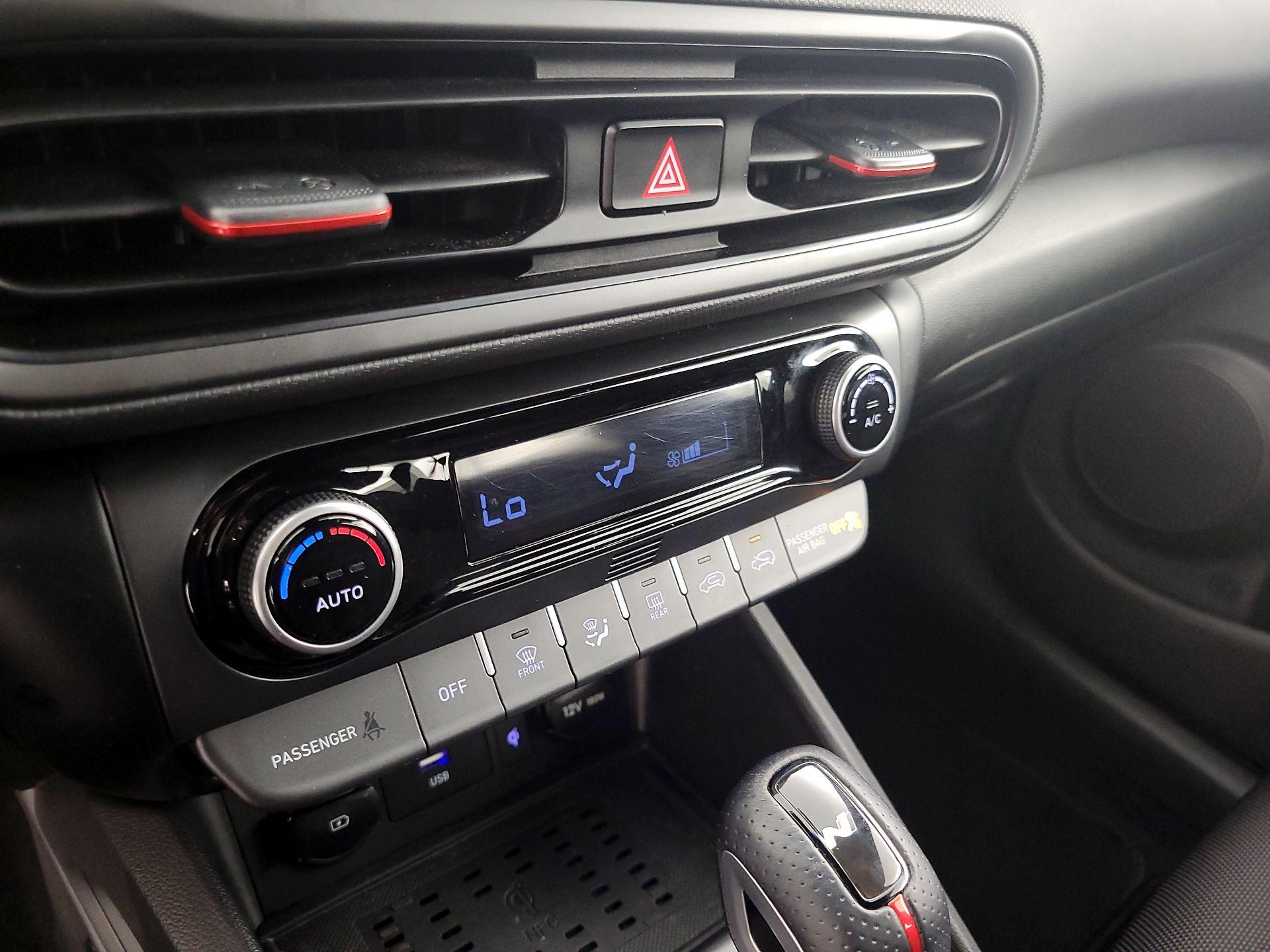 Thumbnail: 2022 Hyundai Kona - 16