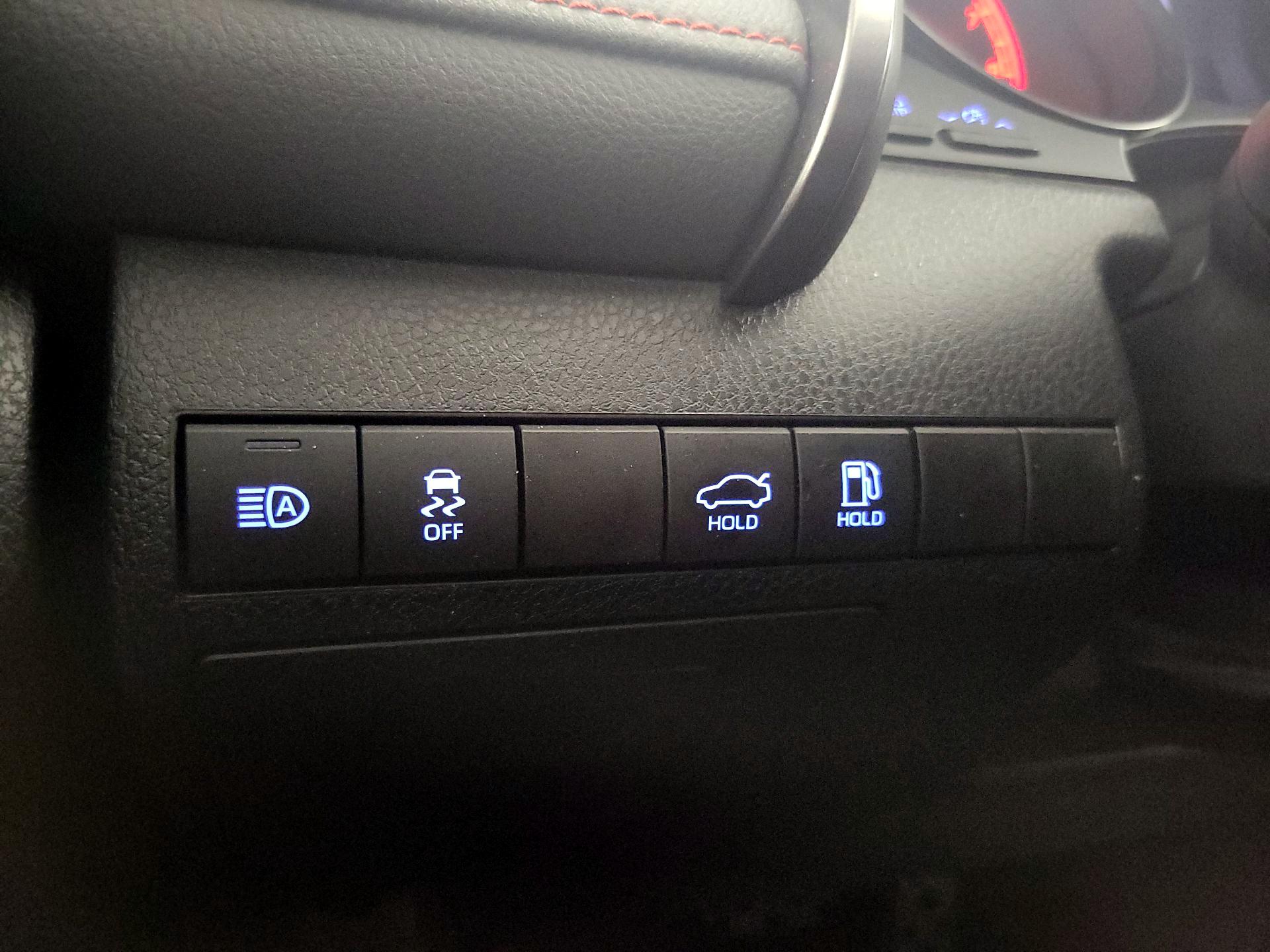 Thumbnail: 2023 Toyota Camry - 13