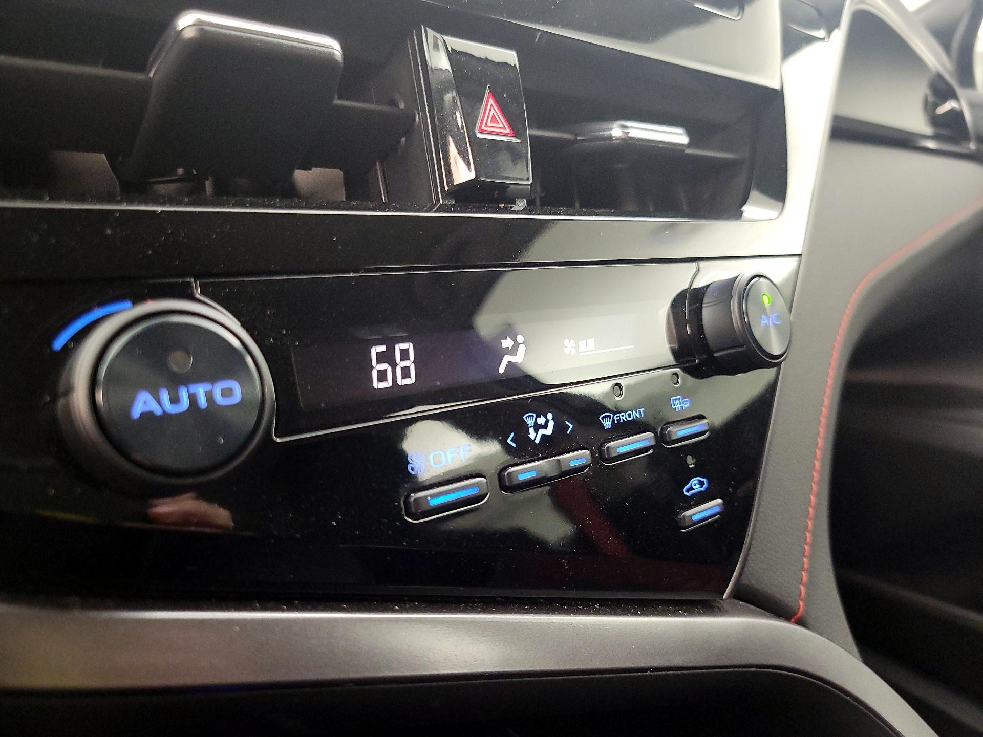 Thumbnail: 2023 Toyota Camry - 16