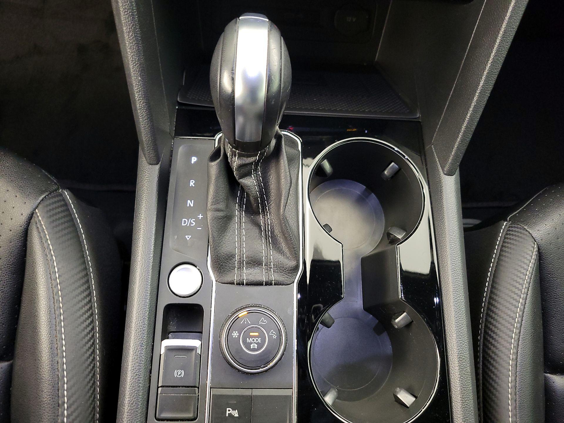 Thumbnail: 2022 Volkswagen Atlas - 17