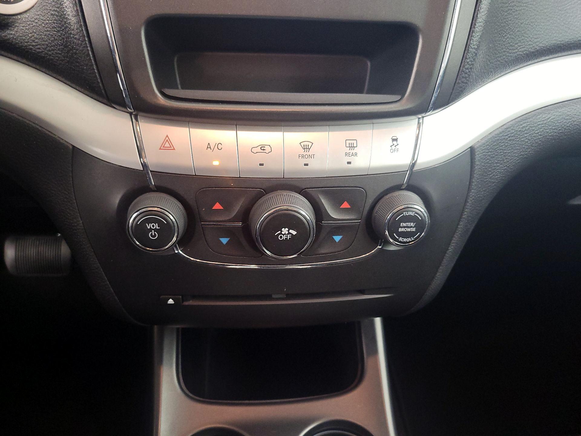 Thumbnail: 2016 Dodge Journey - 15