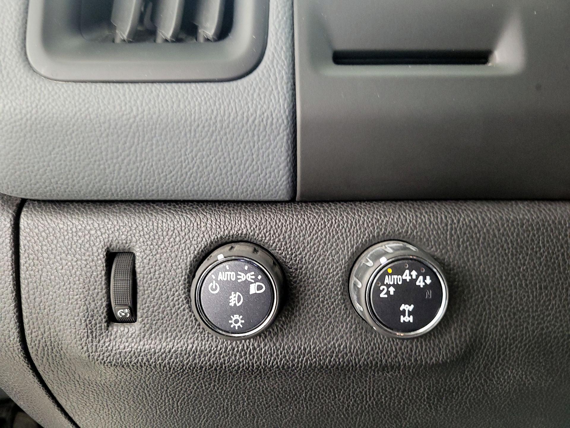 Thumbnail: 2018 Chevrolet Colorado - 13