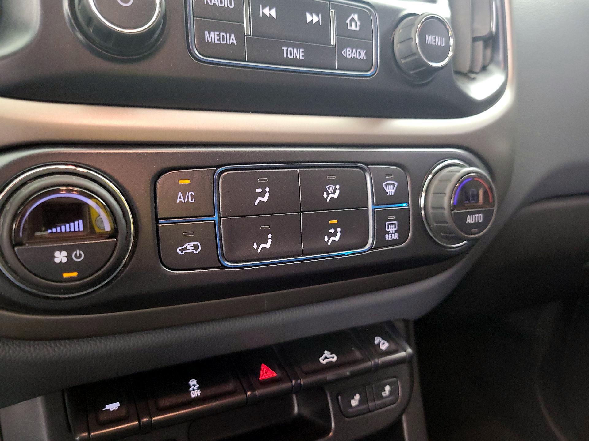 Thumbnail: 2018 Chevrolet Colorado - 17