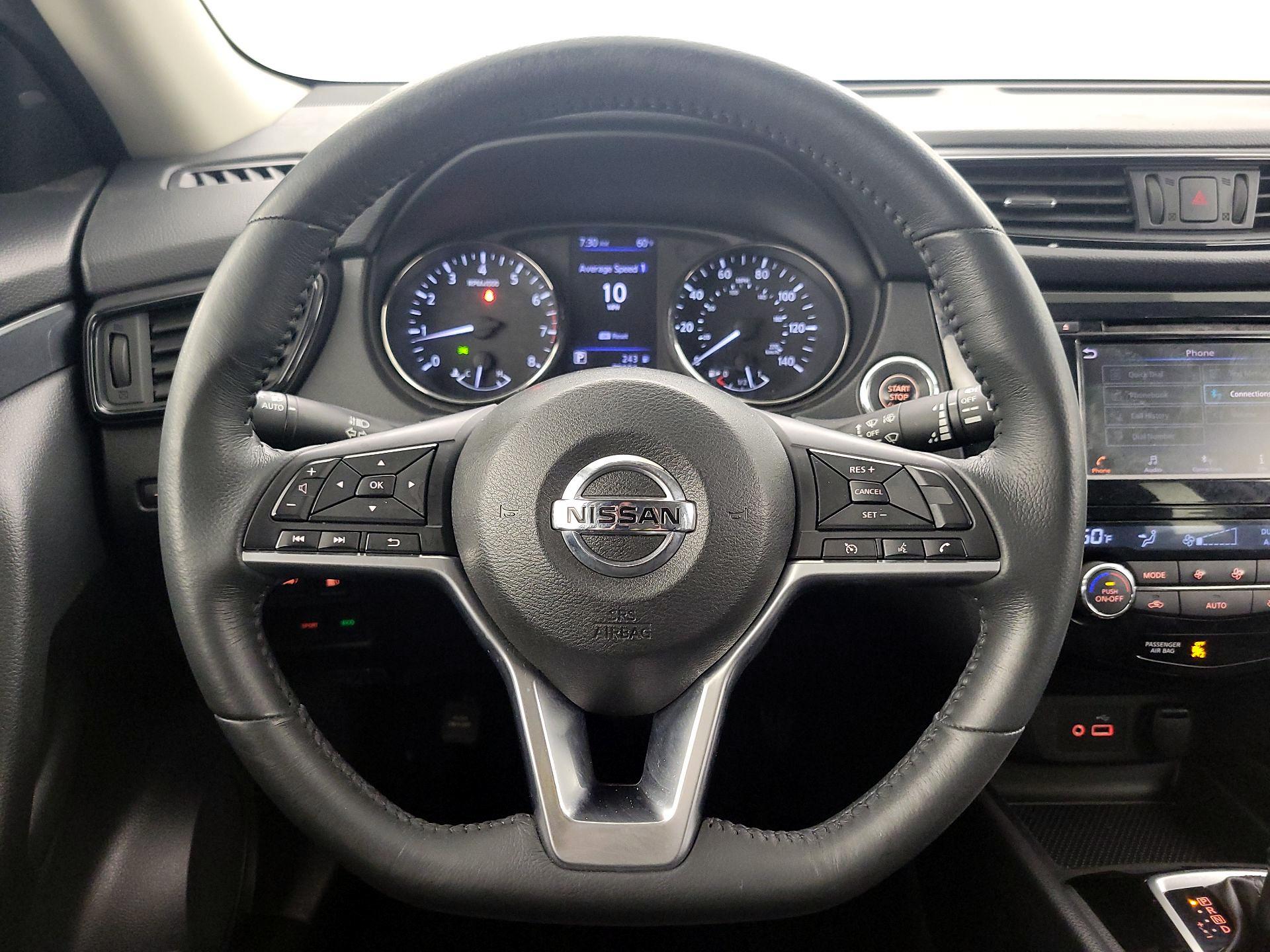 Thumbnail: 2018 Nissan Rogue - 10