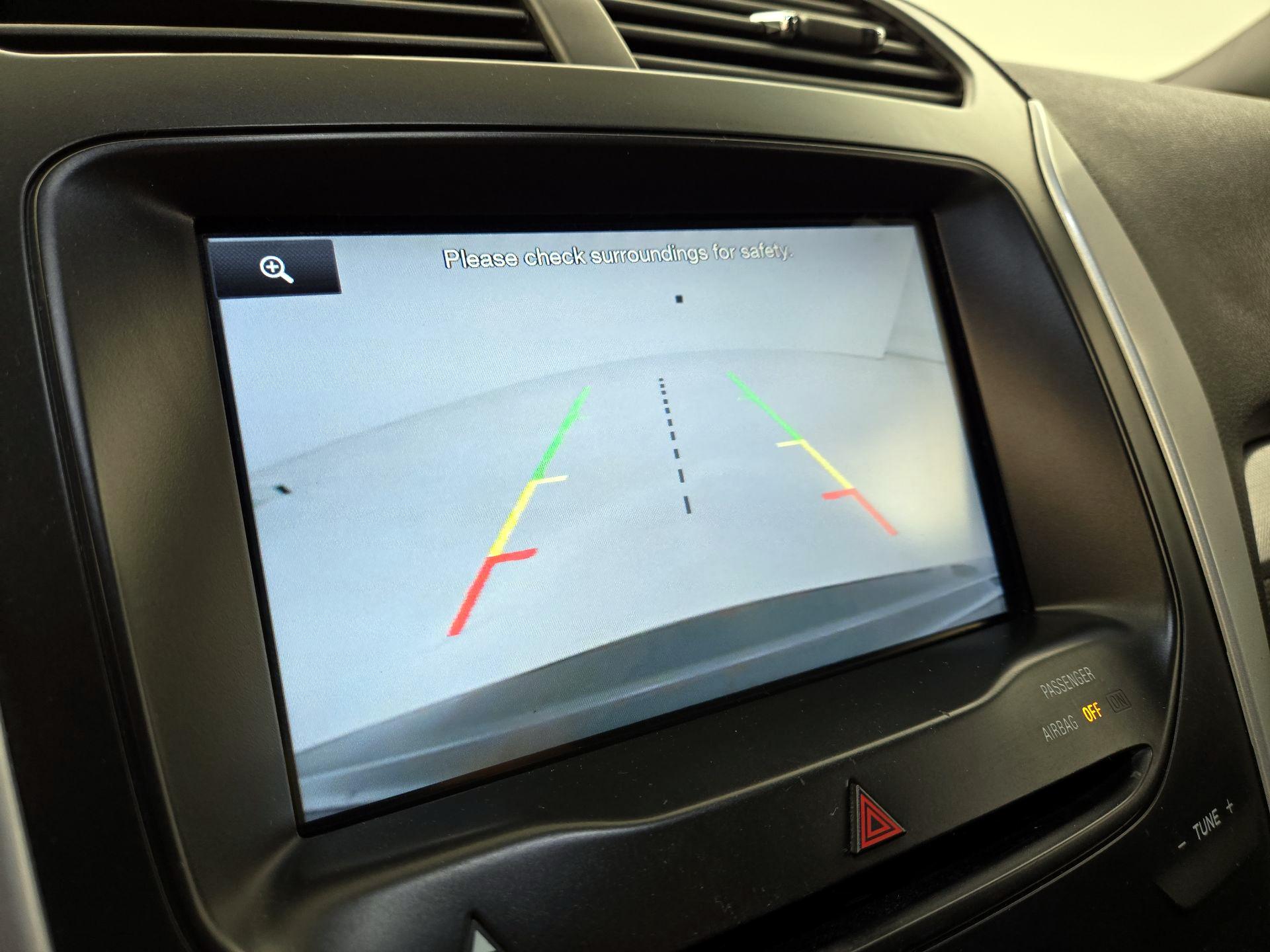 Thumbnail: 2014 Ford Explorer - 14