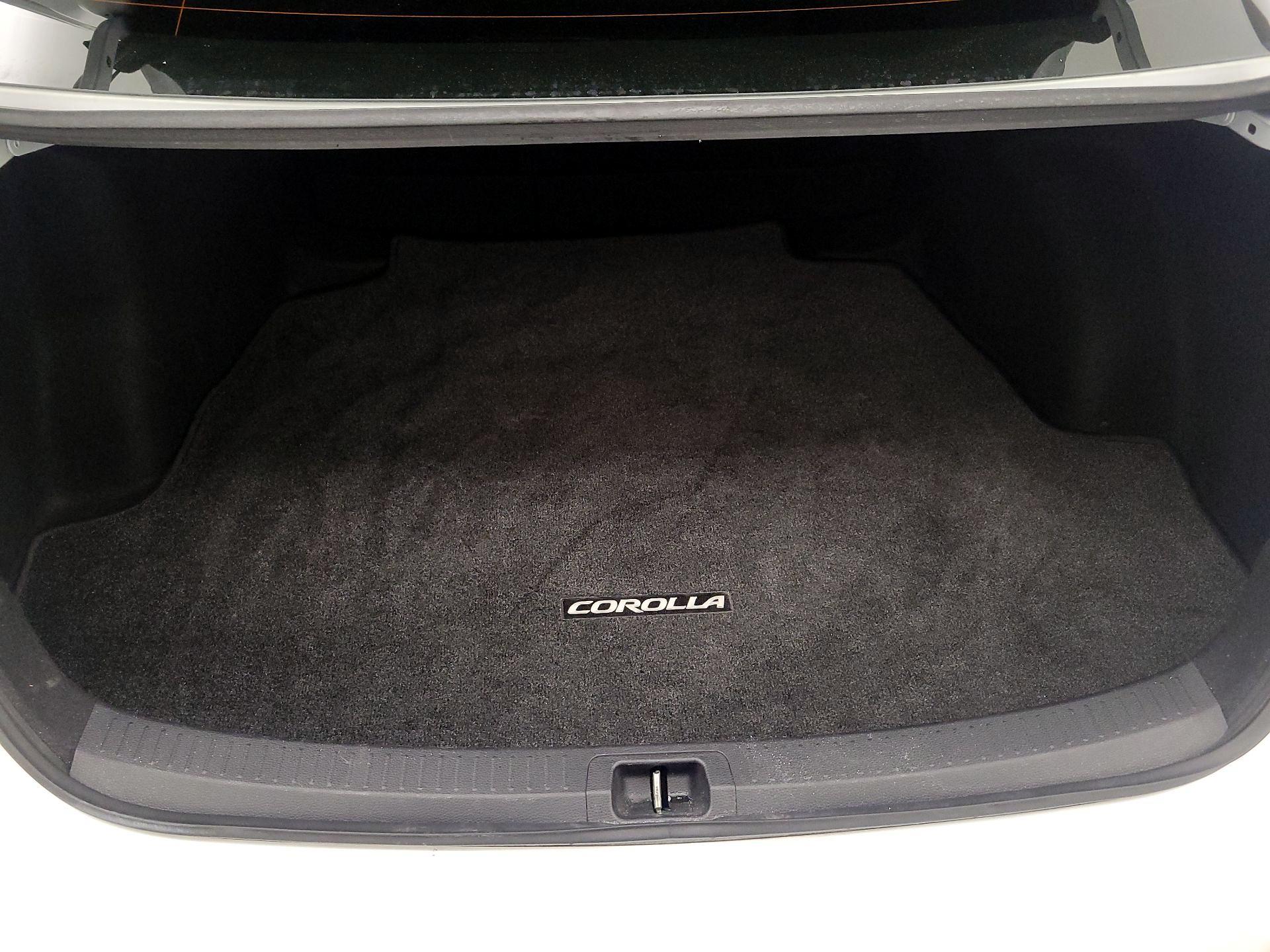 Thumbnail: 2022 Toyota Corolla - 20