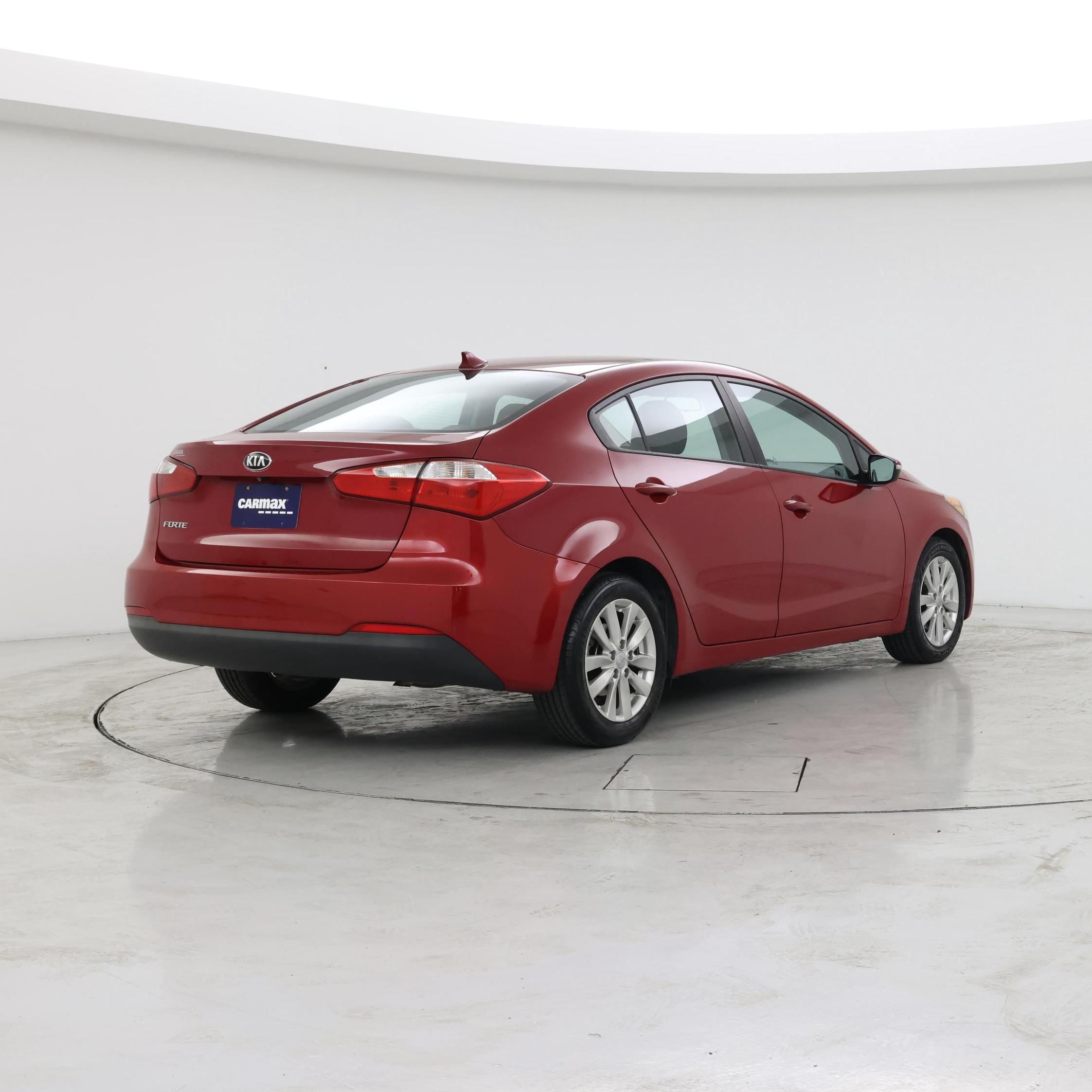 Thumbnail: 2016 Kia Forte - 8