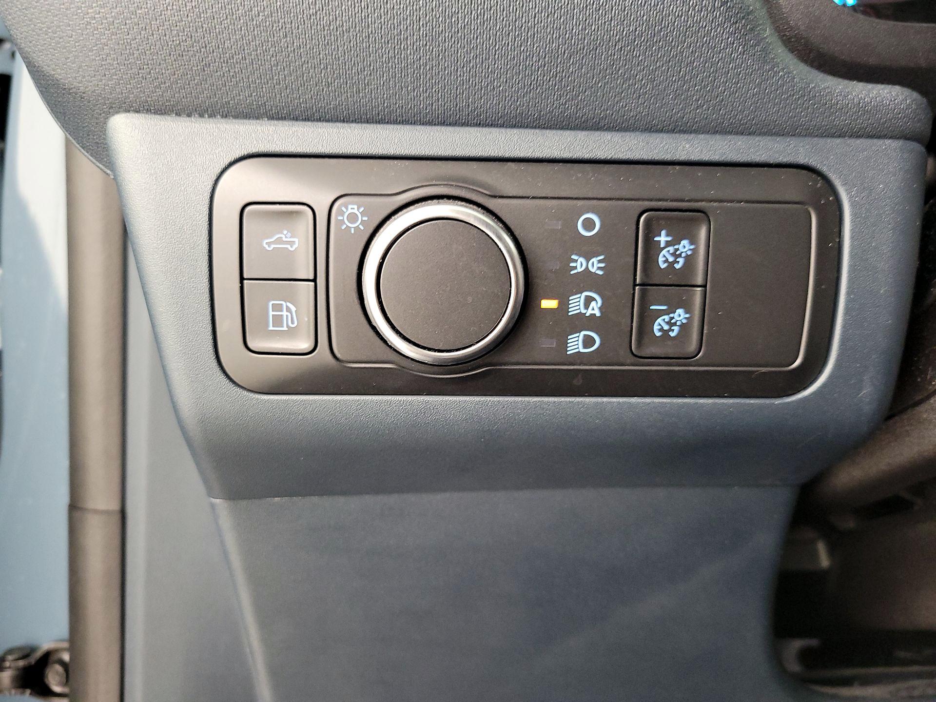 Thumbnail: 2022 Ford Maverick - 13