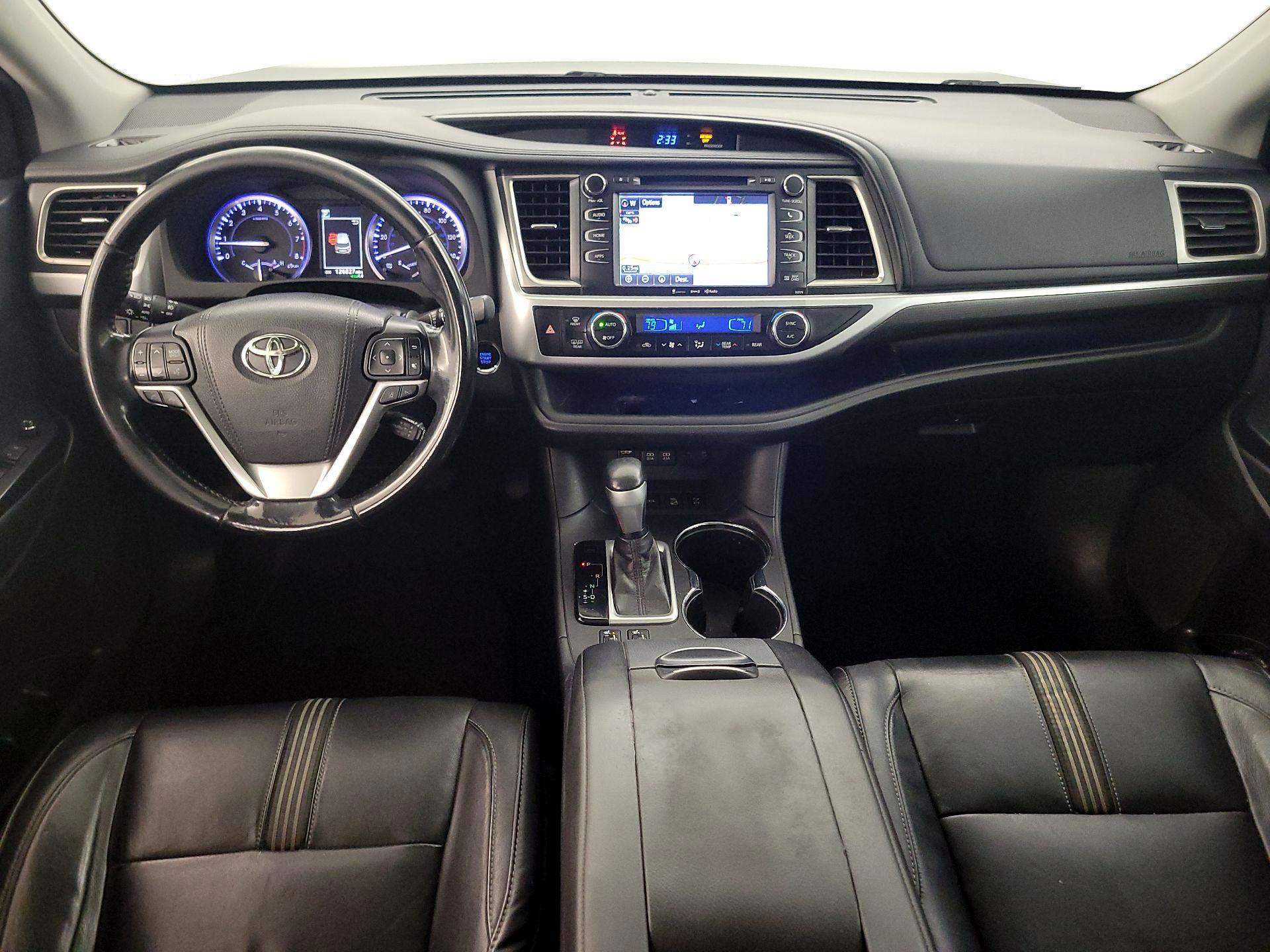 Thumbnail: 2018 Toyota Highlander - 9