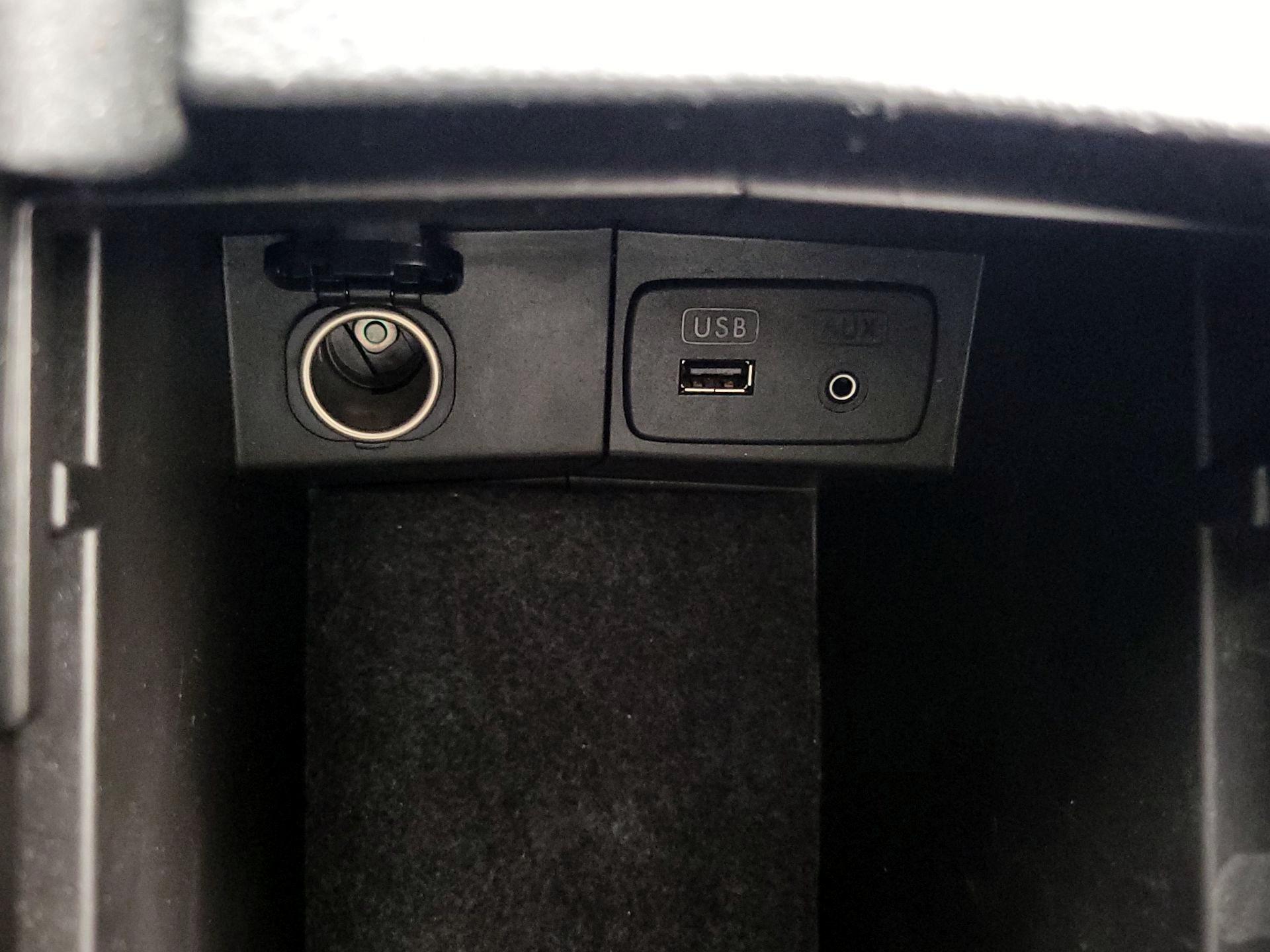 Thumbnail: 2014 Subaru Forester - 18