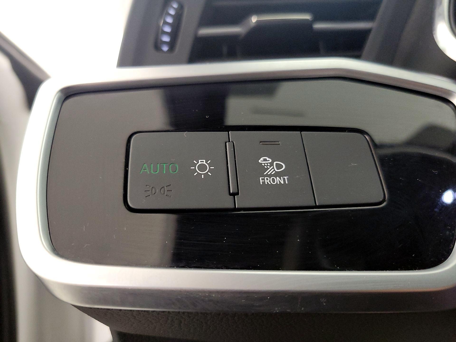 Thumbnail: 2024 Audi A6 - 13