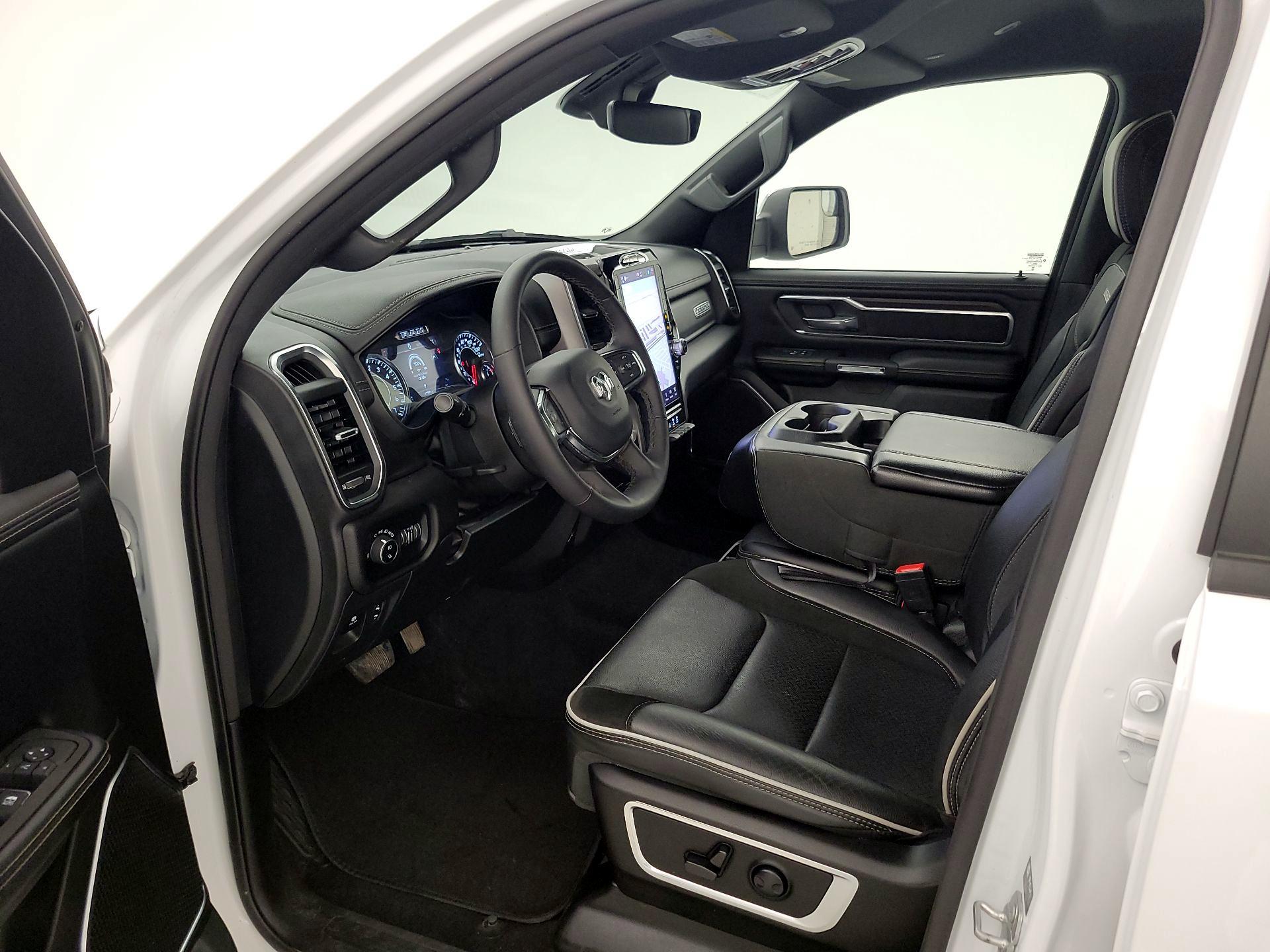 Thumbnail: 2025 RAM 1500 - 11