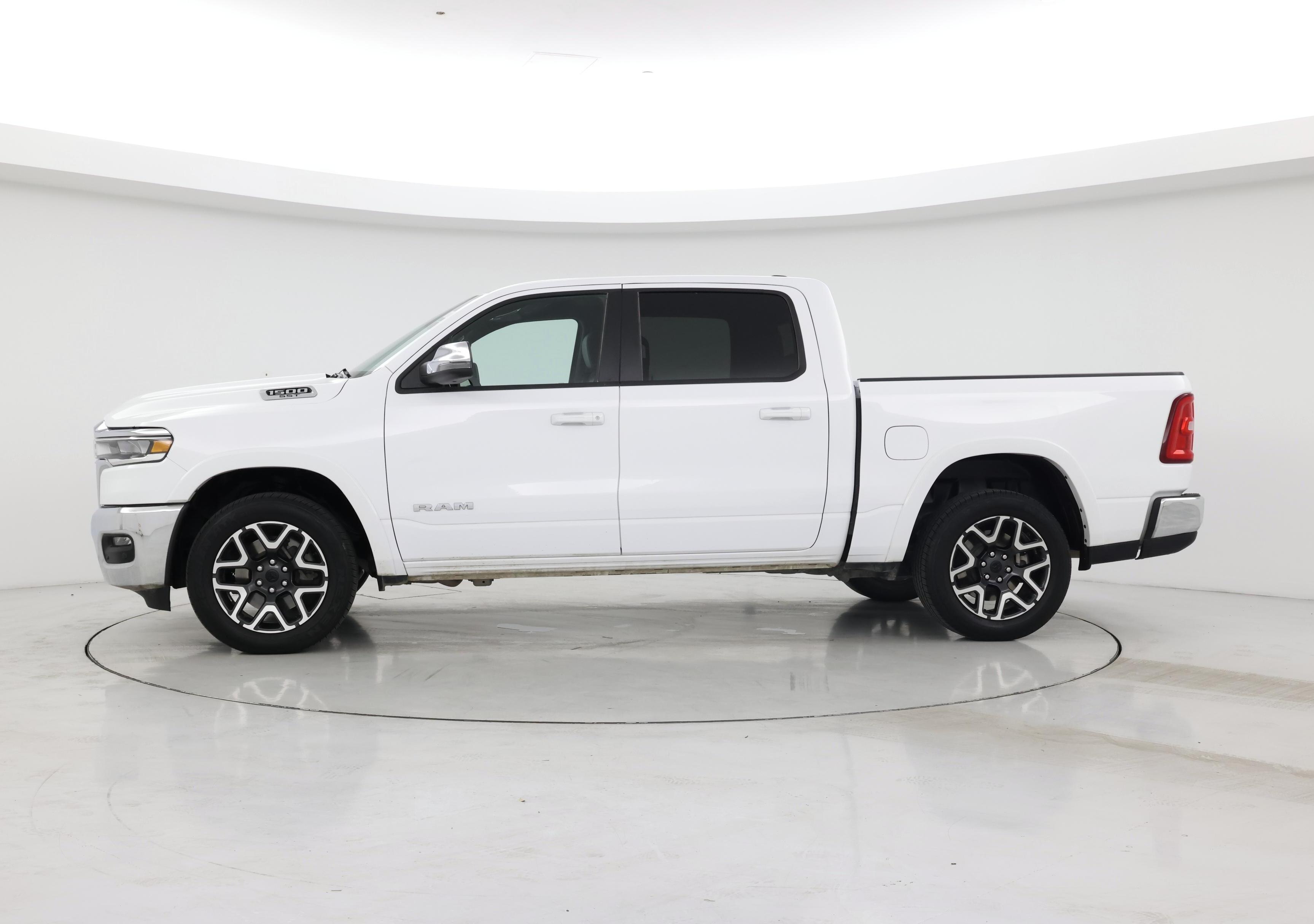 Thumbnail: 2025 RAM 1500 - 3