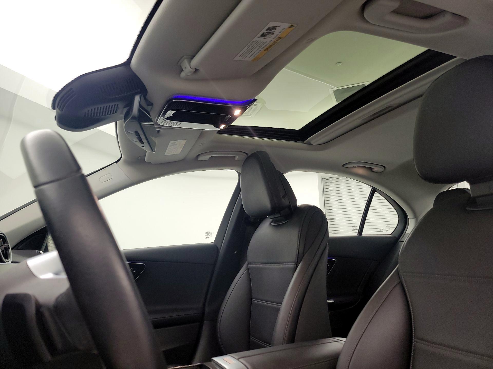 Thumbnail: 2023 Mercedes-Benz C-Class - 19