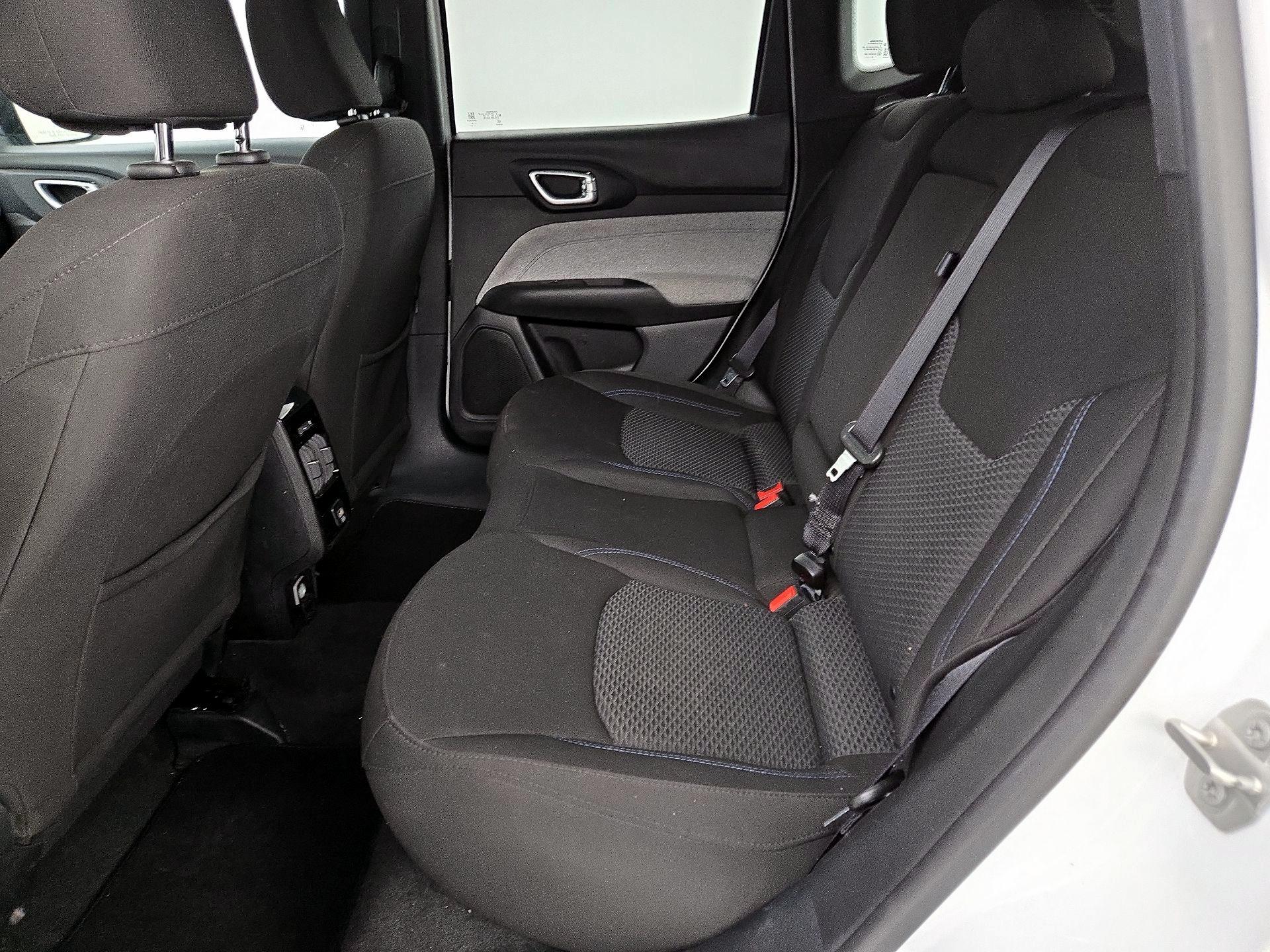 Thumbnail: 2023 Jeep Compass - 19