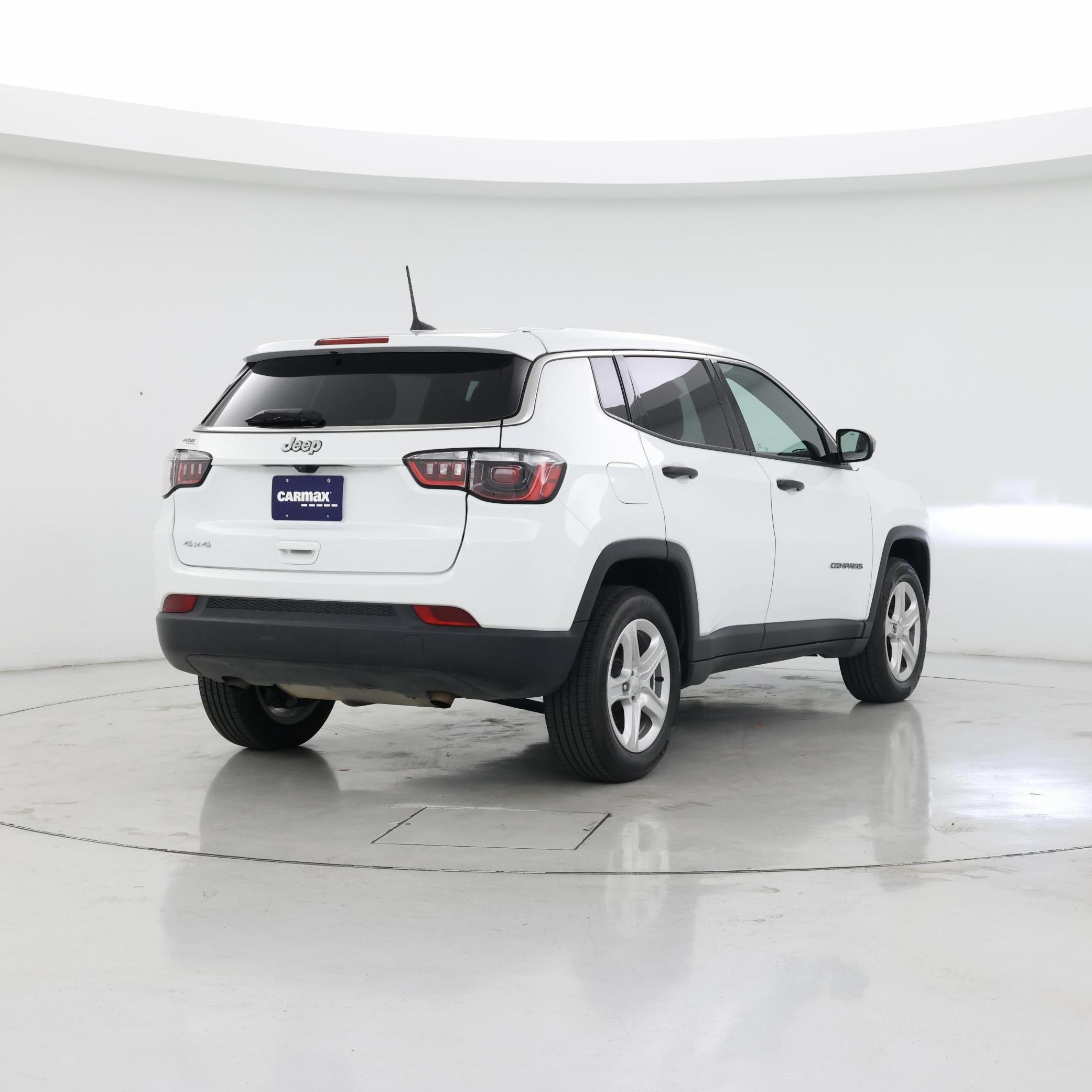 Thumbnail: 2023 Jeep Compass - 8