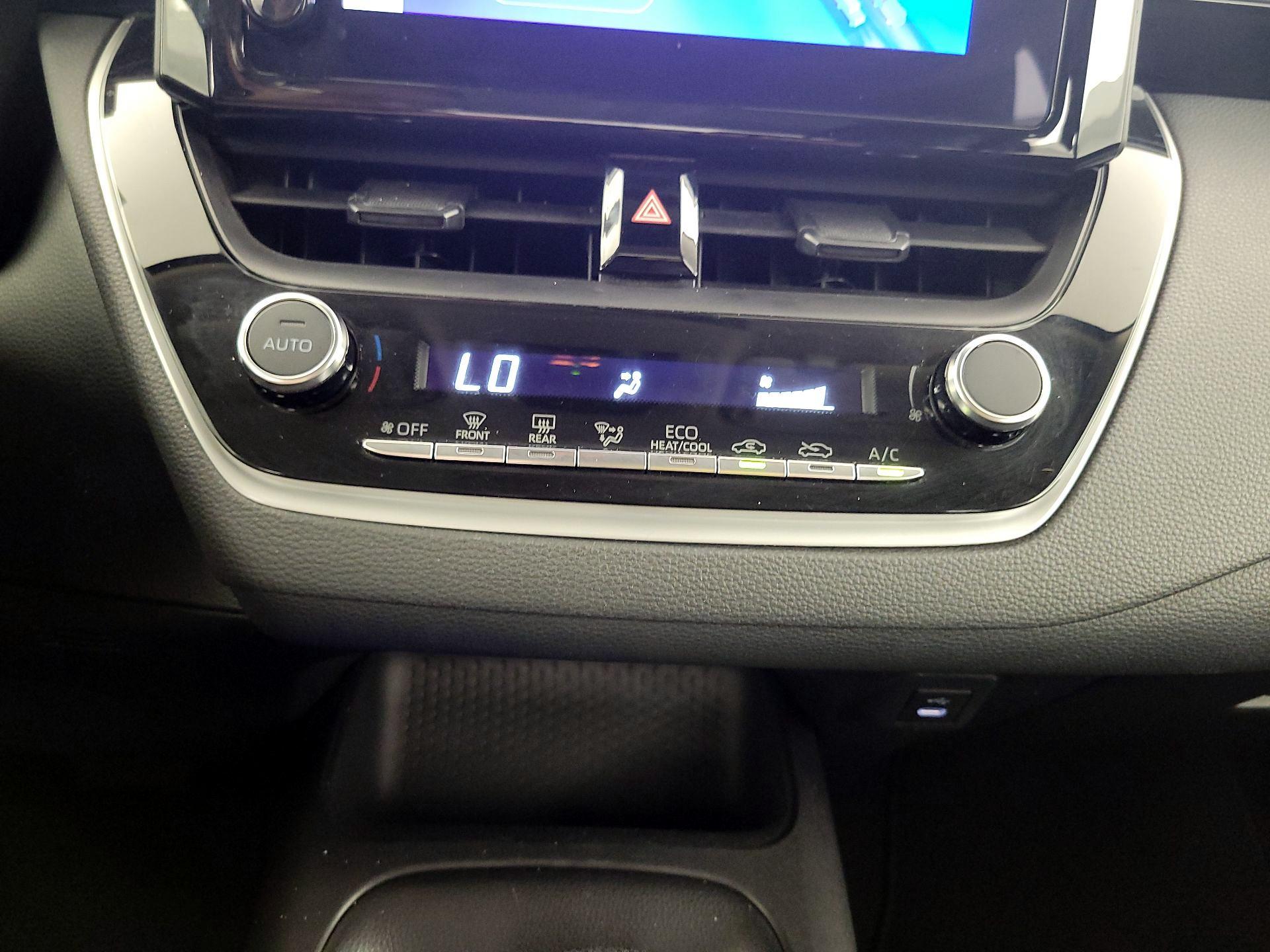 Thumbnail: 2024 Toyota Corolla - 16