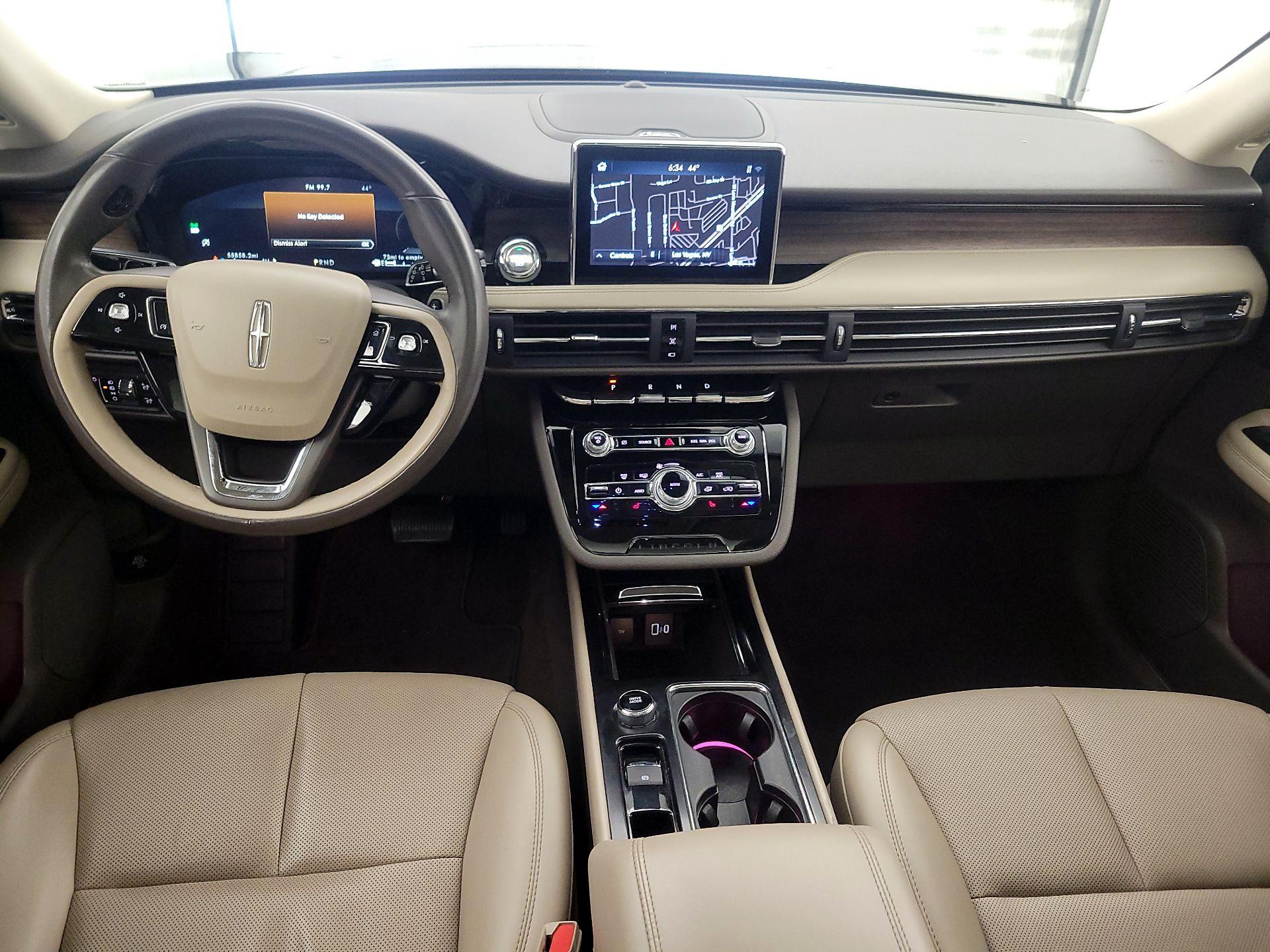 Thumbnail: 2021 Lincoln Corsair - 9