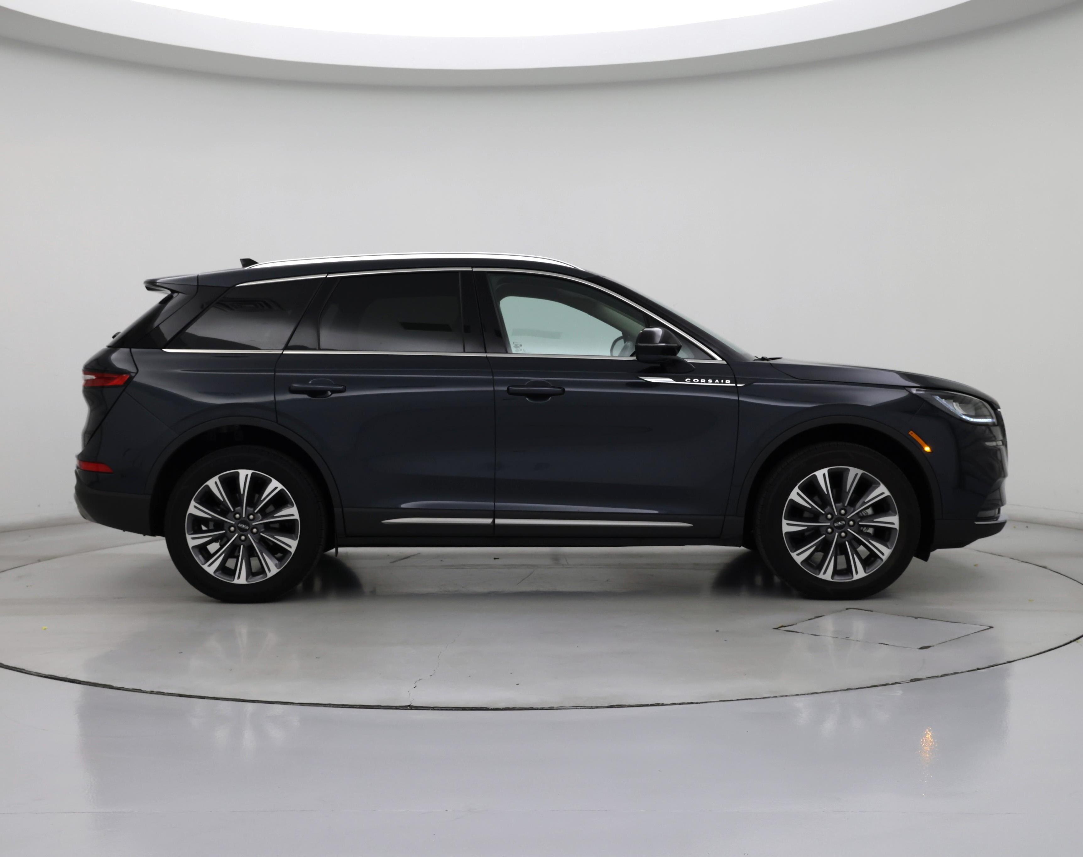 Thumbnail: 2021 Lincoln Corsair - 7