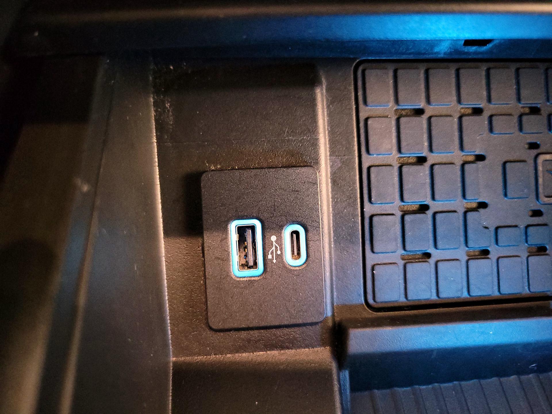 Thumbnail: 2024 Ford Expedition - 19