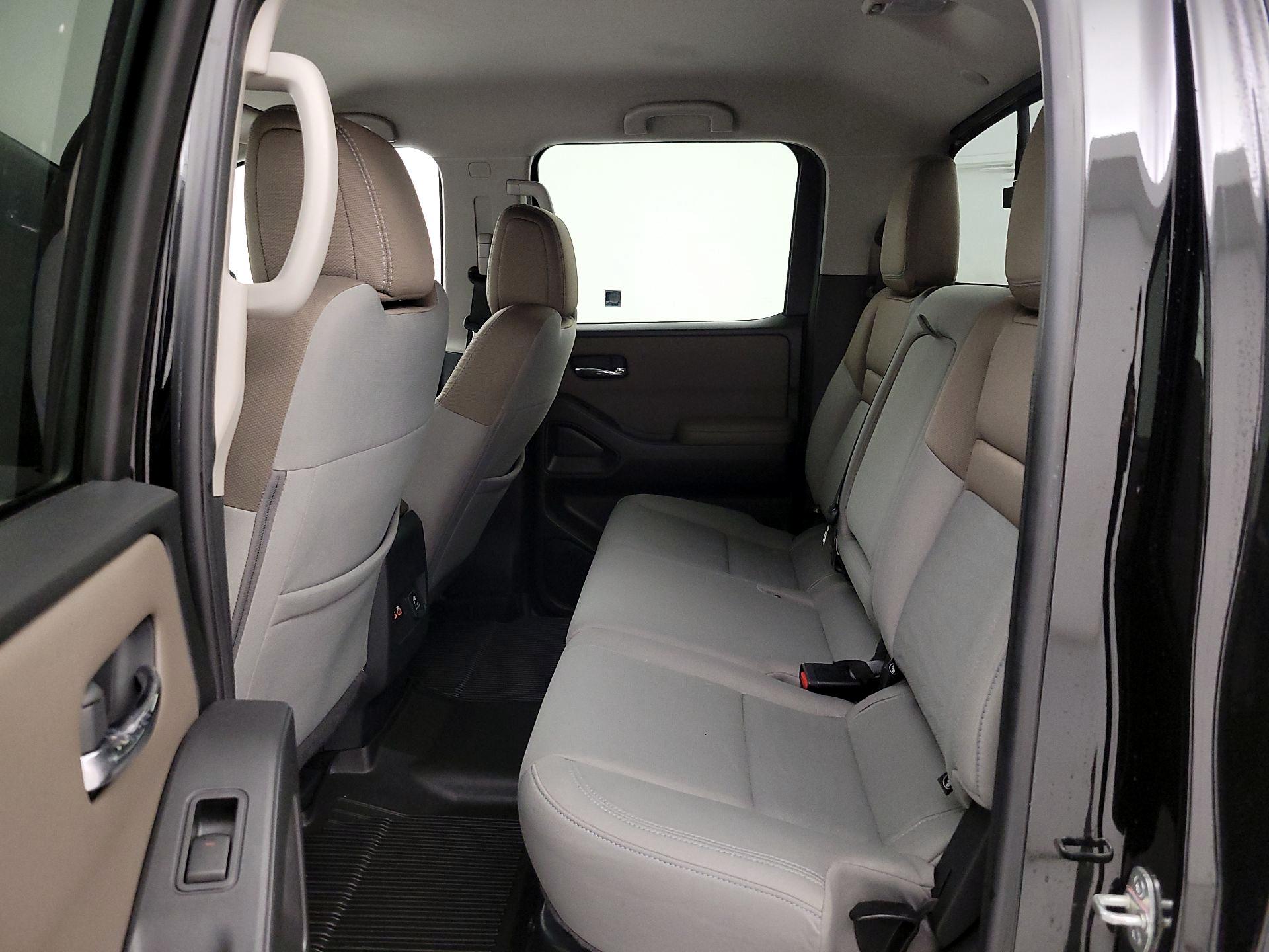 Thumbnail: 2022 Nissan Frontier - 19