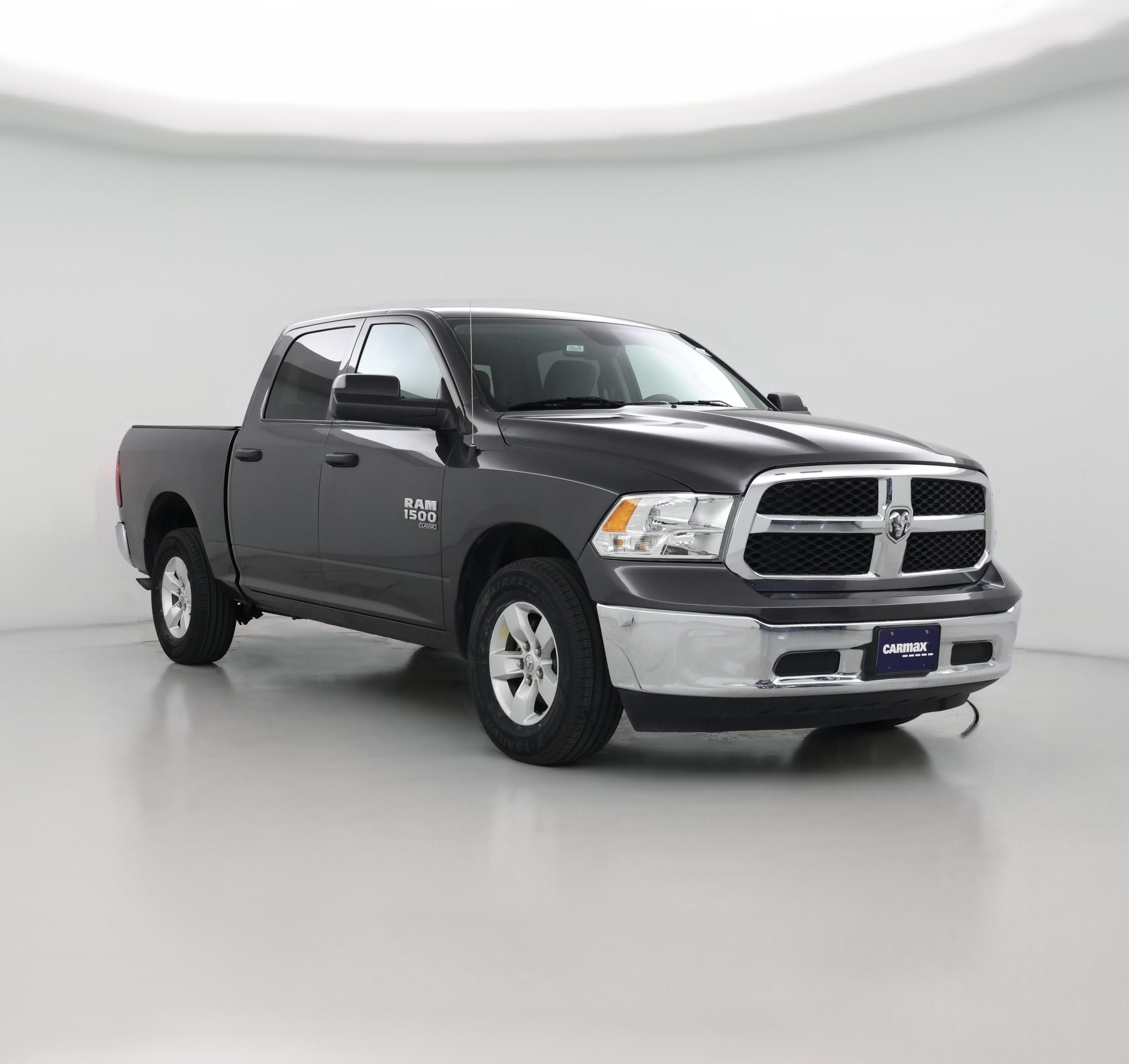 Thumbnail: 2023 RAM 1500 Classic - 1