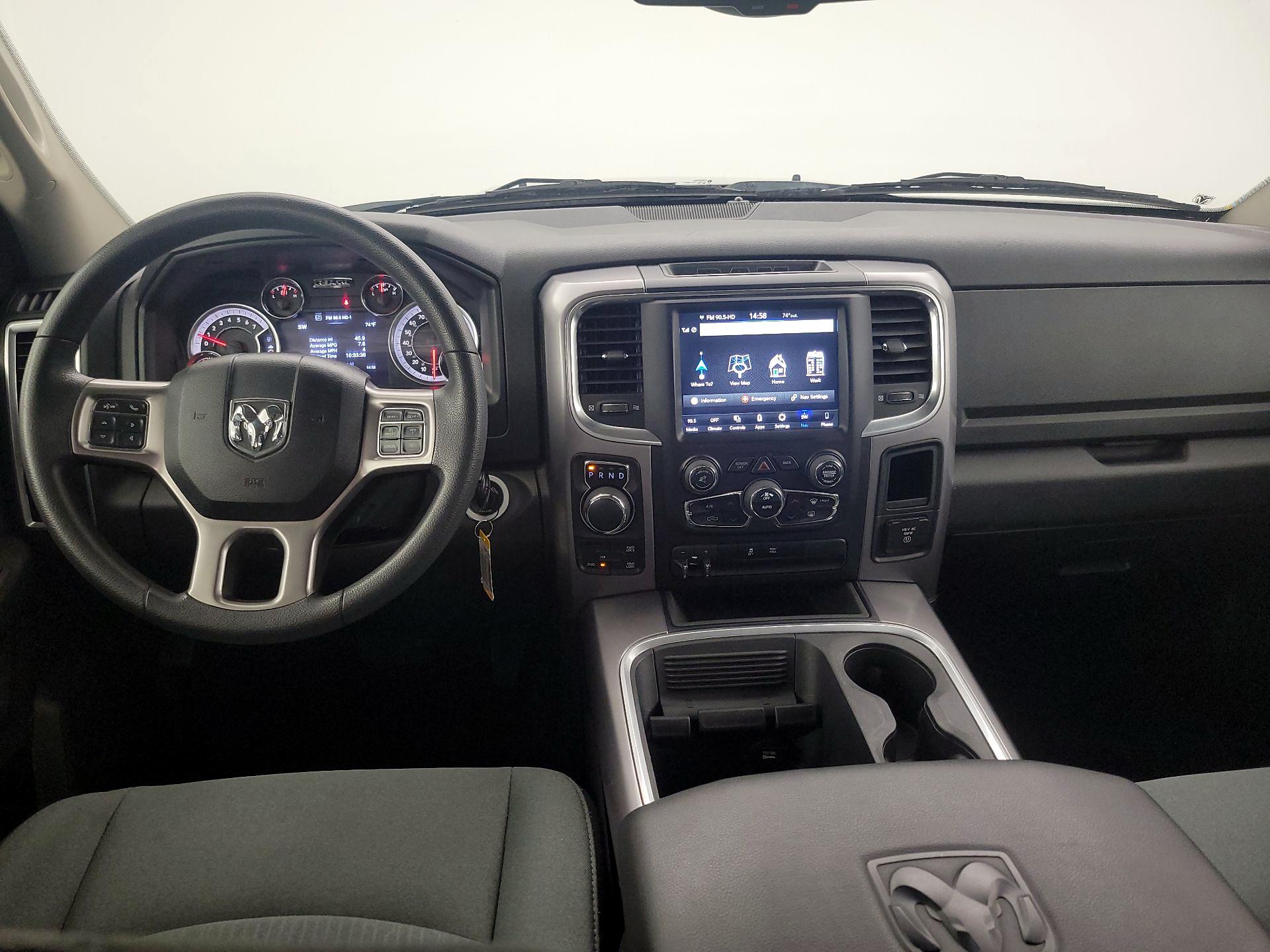 Thumbnail: 2023 RAM 1500 Classic - 9