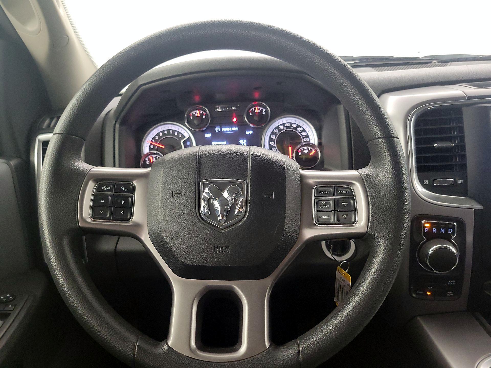 Thumbnail: 2023 RAM 1500 Classic - 10