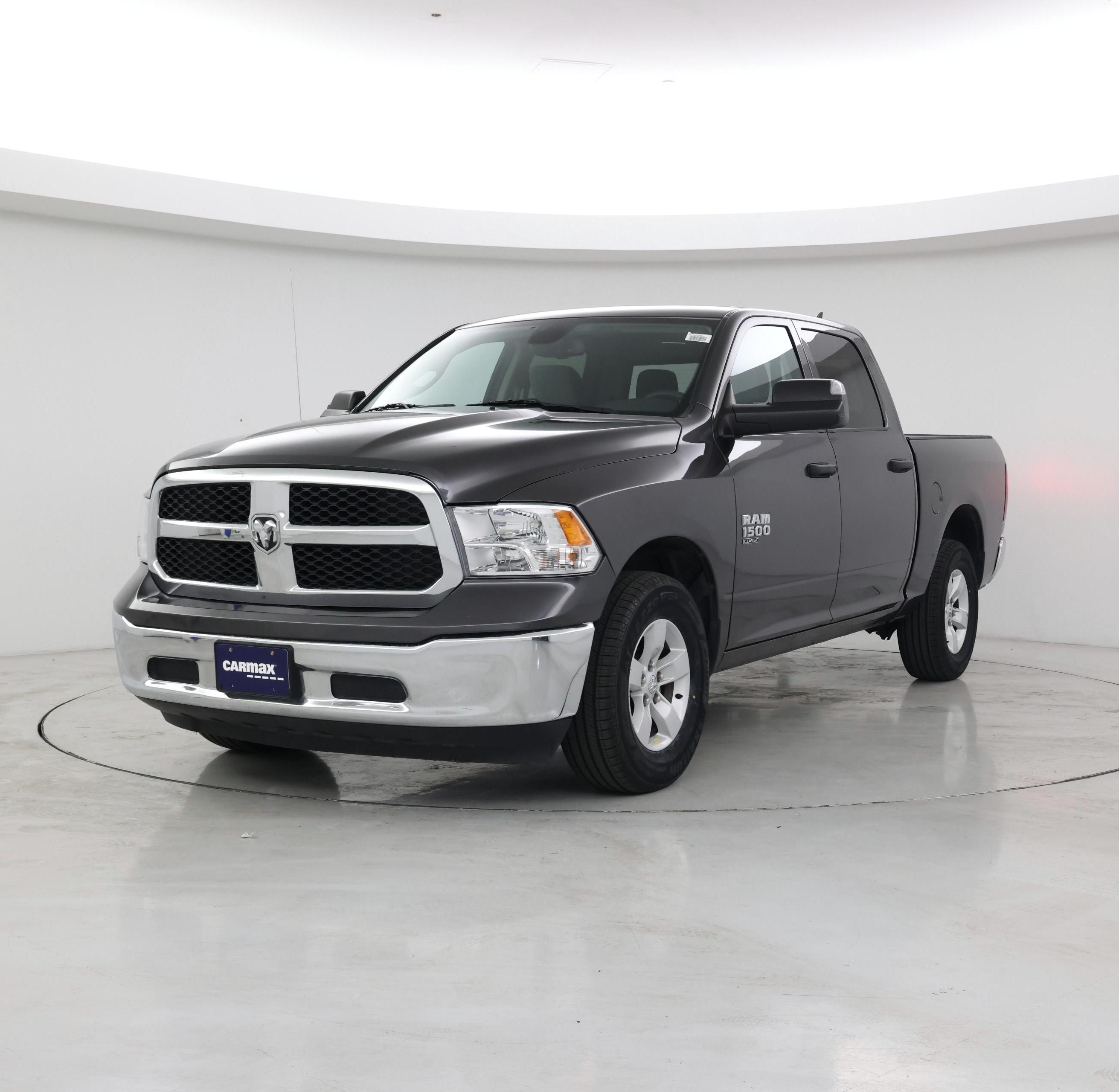 Thumbnail: 2023 RAM 1500 Classic - 4