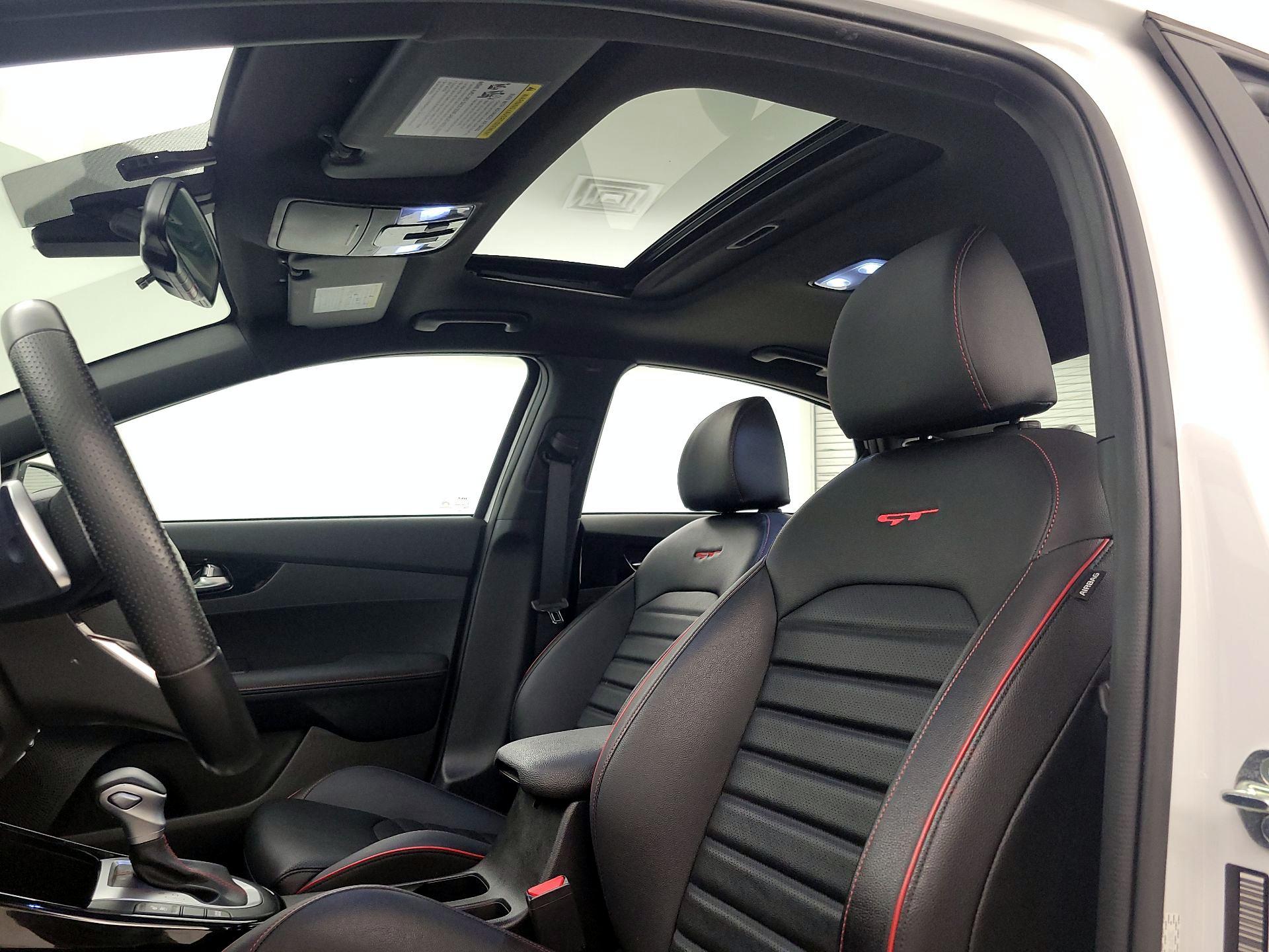 Thumbnail: 2023 Kia Forte - 20