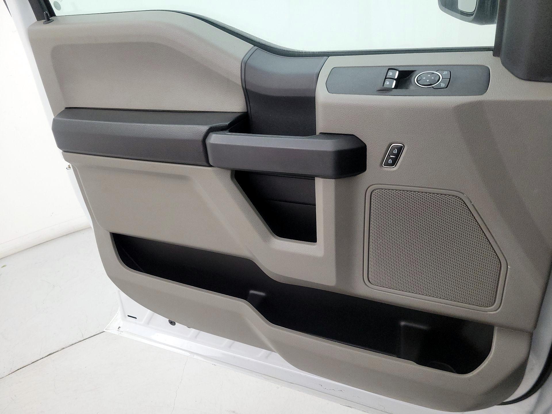 Thumbnail: 2022 Ford F-350 - 12