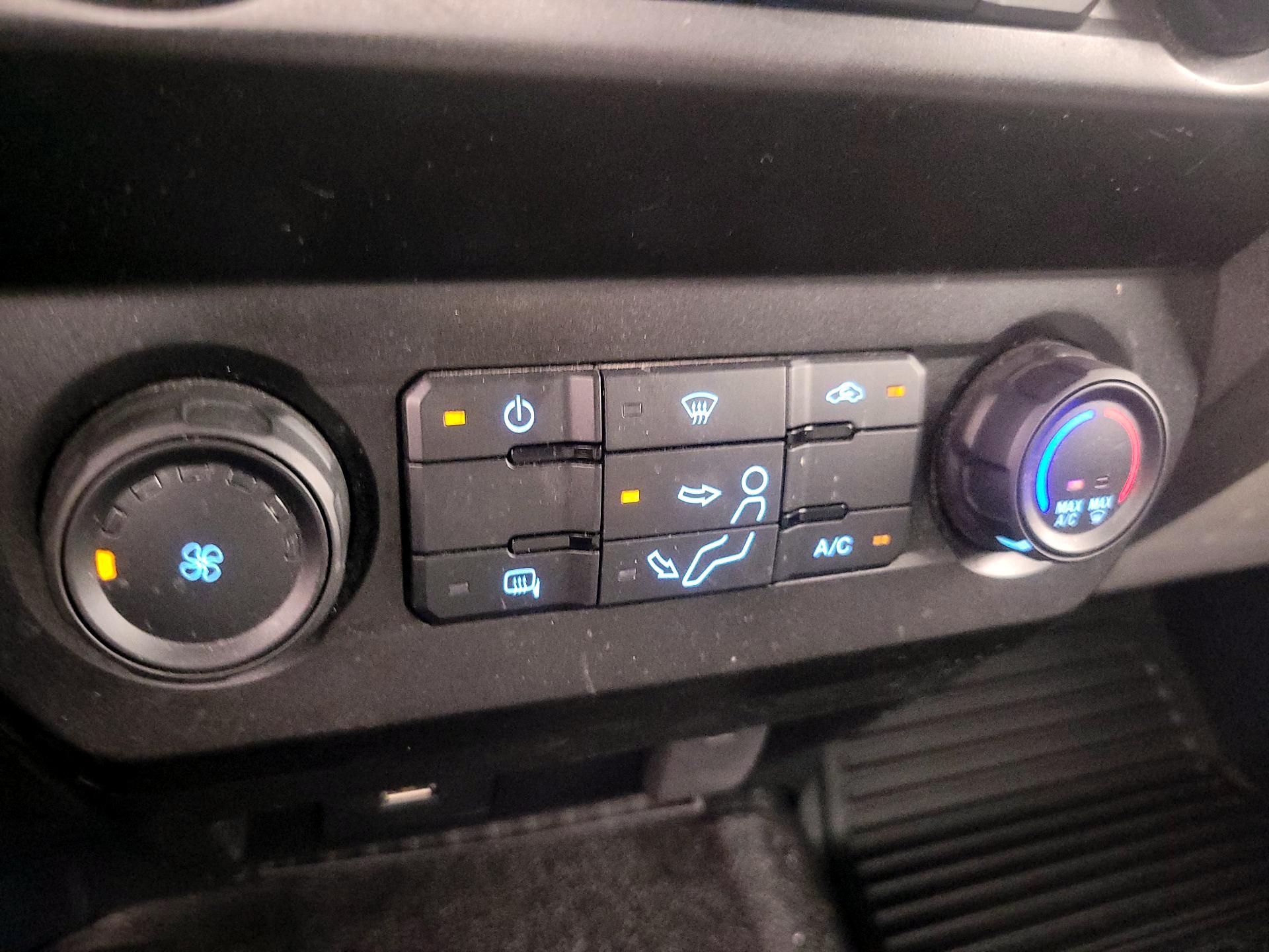 Thumbnail: 2022 Ford F-350 - 16