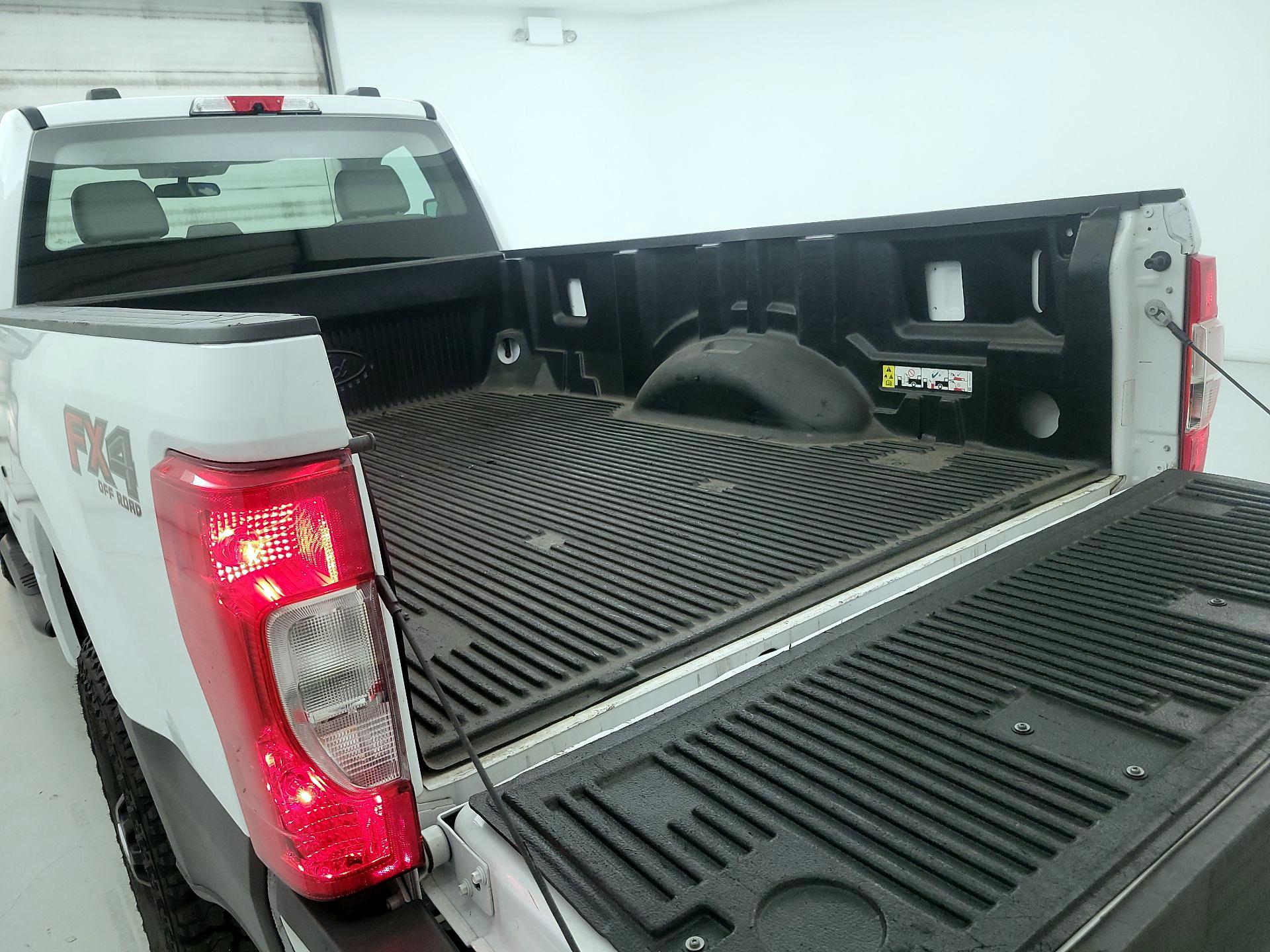 Thumbnail: 2022 Ford F-350 - 19