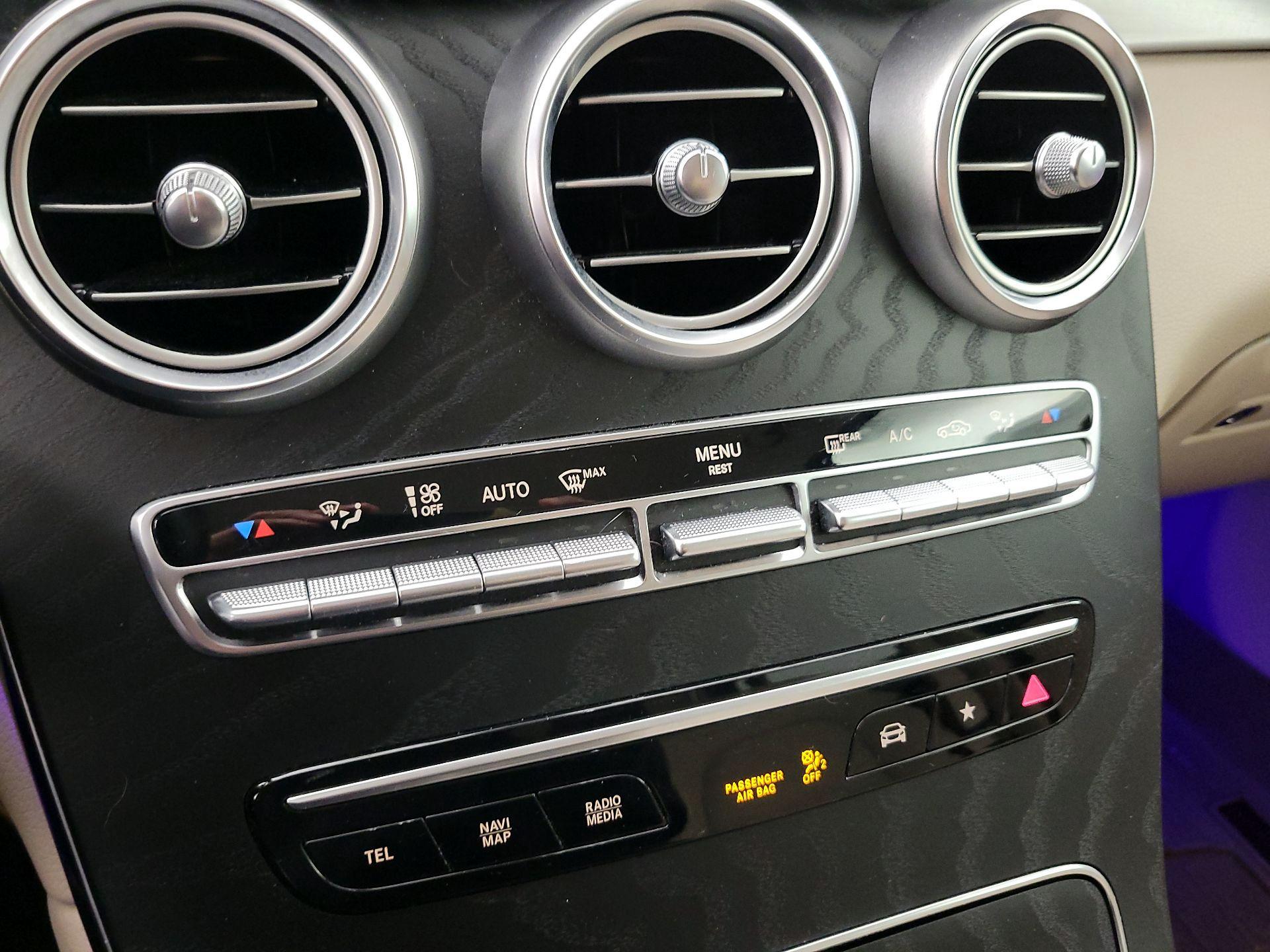 Thumbnail: 2020 Mercedes-Benz GLC - 16