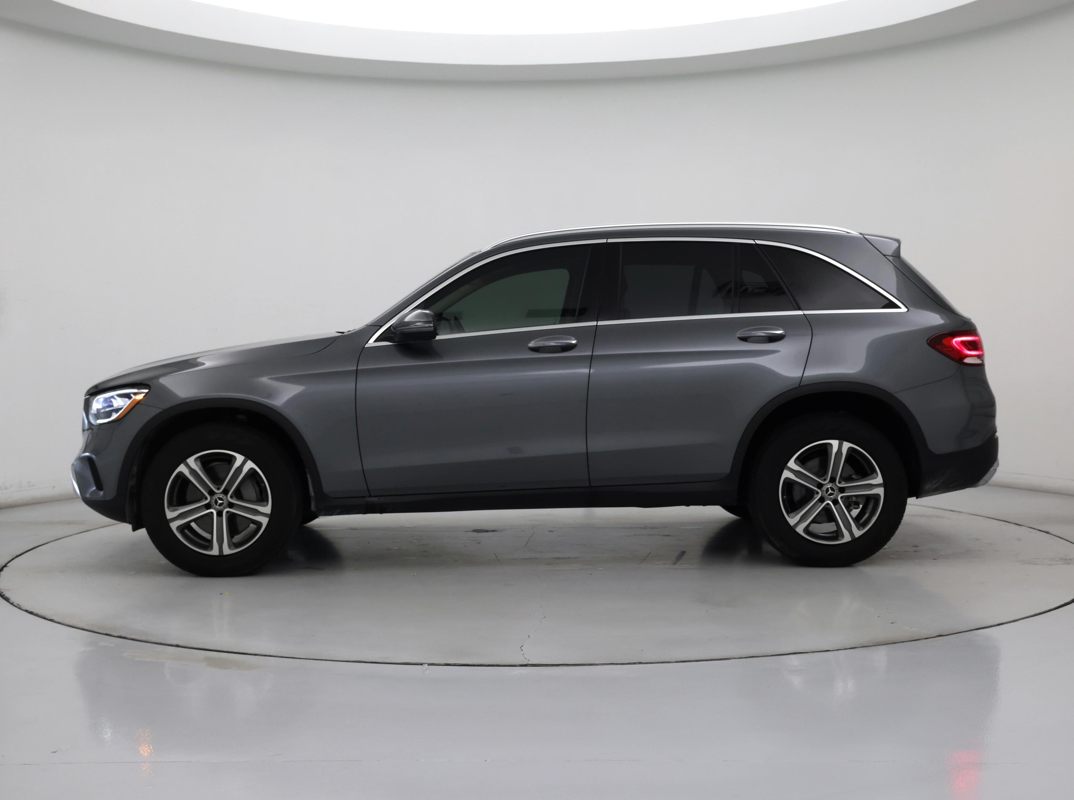 Thumbnail: 2020 Mercedes-Benz GLC - 3