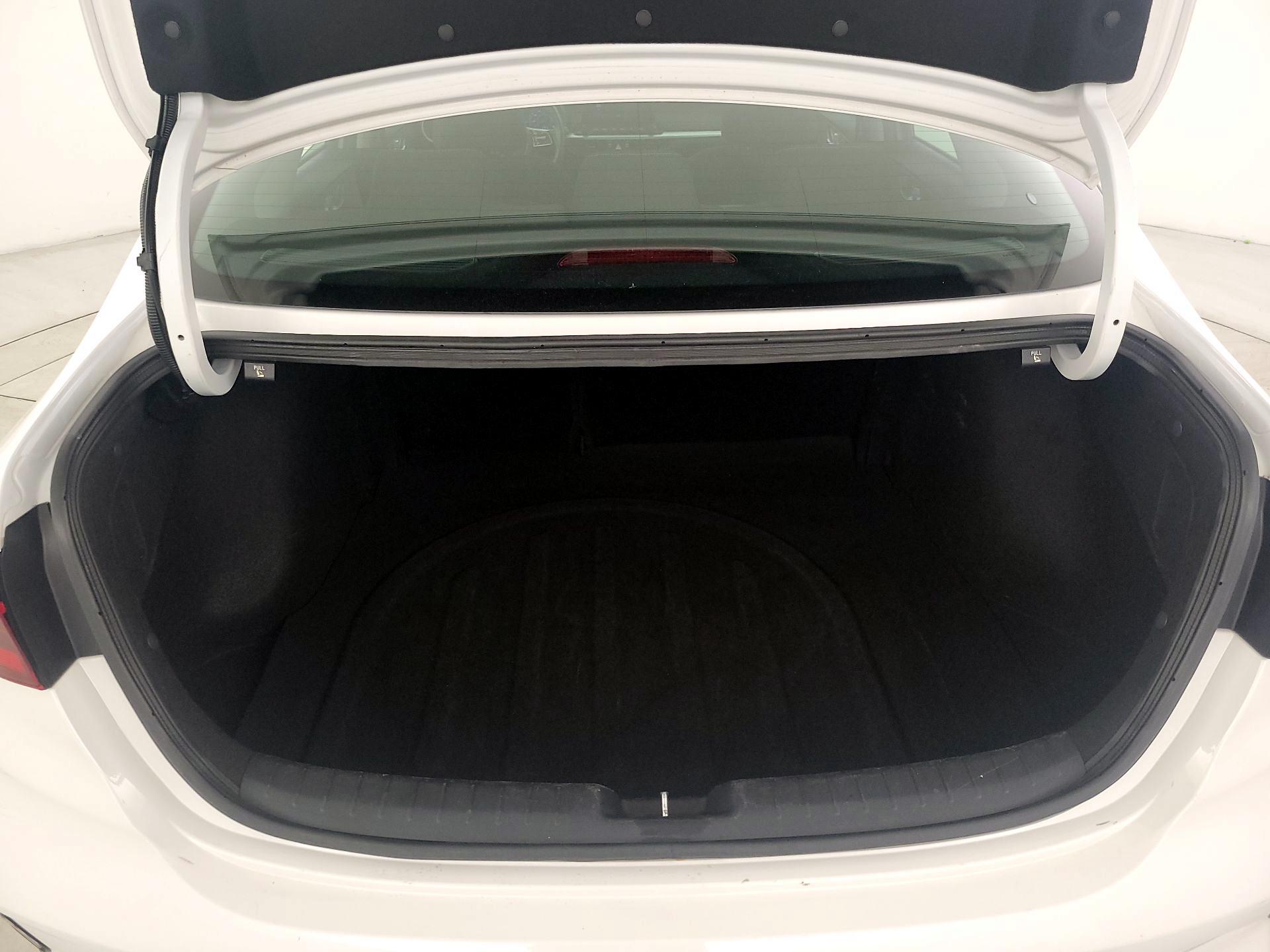 Thumbnail: 2024 Kia Forte - 20