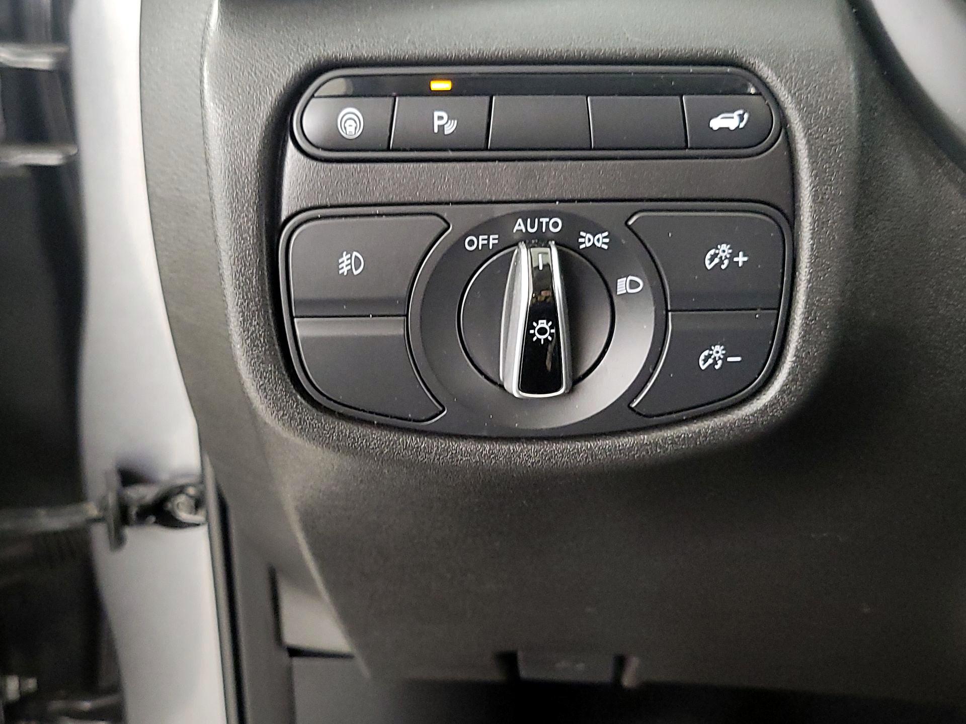 Thumbnail: 2020 INFINITI QX50 - 13