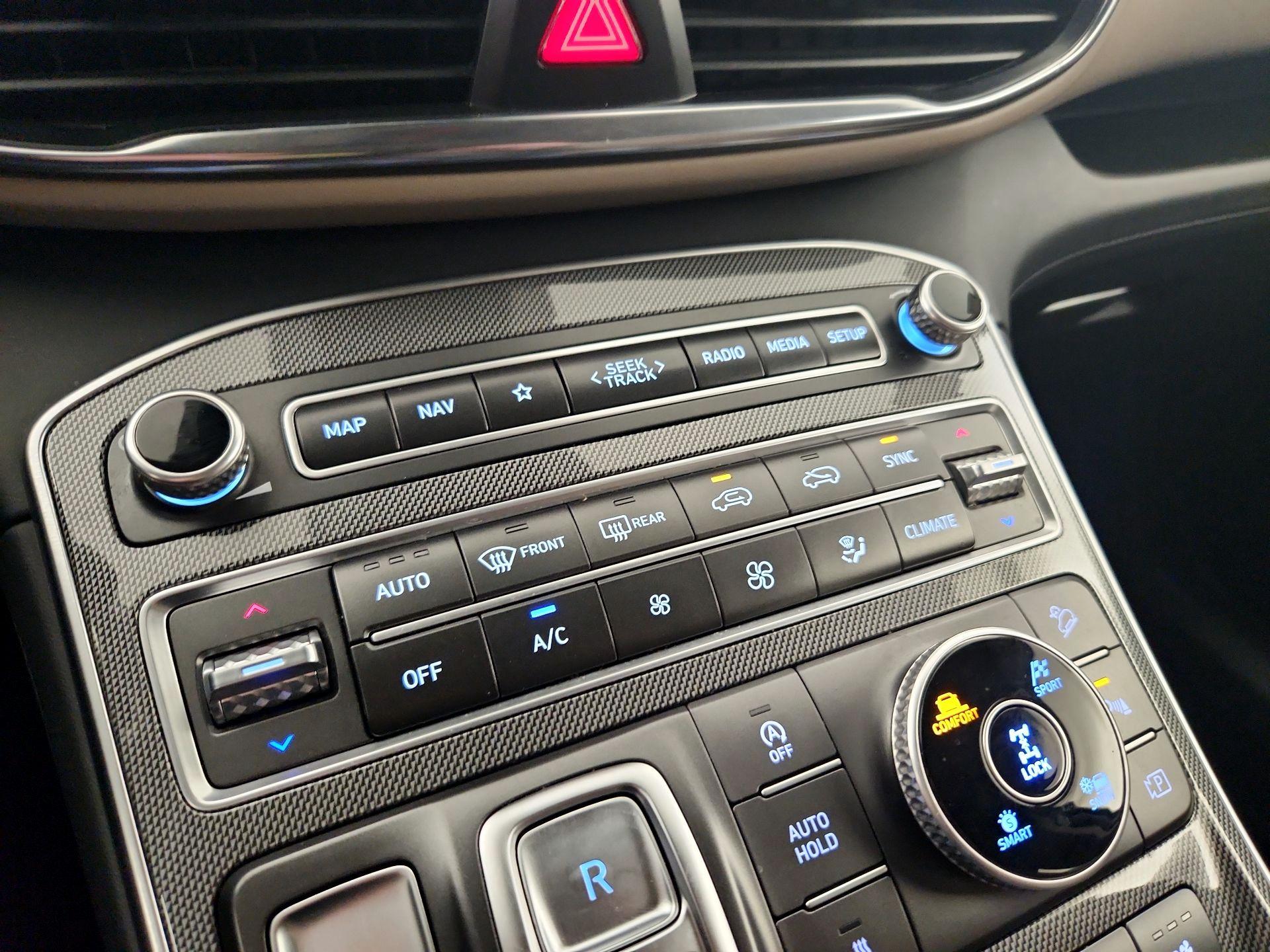 Thumbnail: 2023 Hyundai Santa Fe - 17