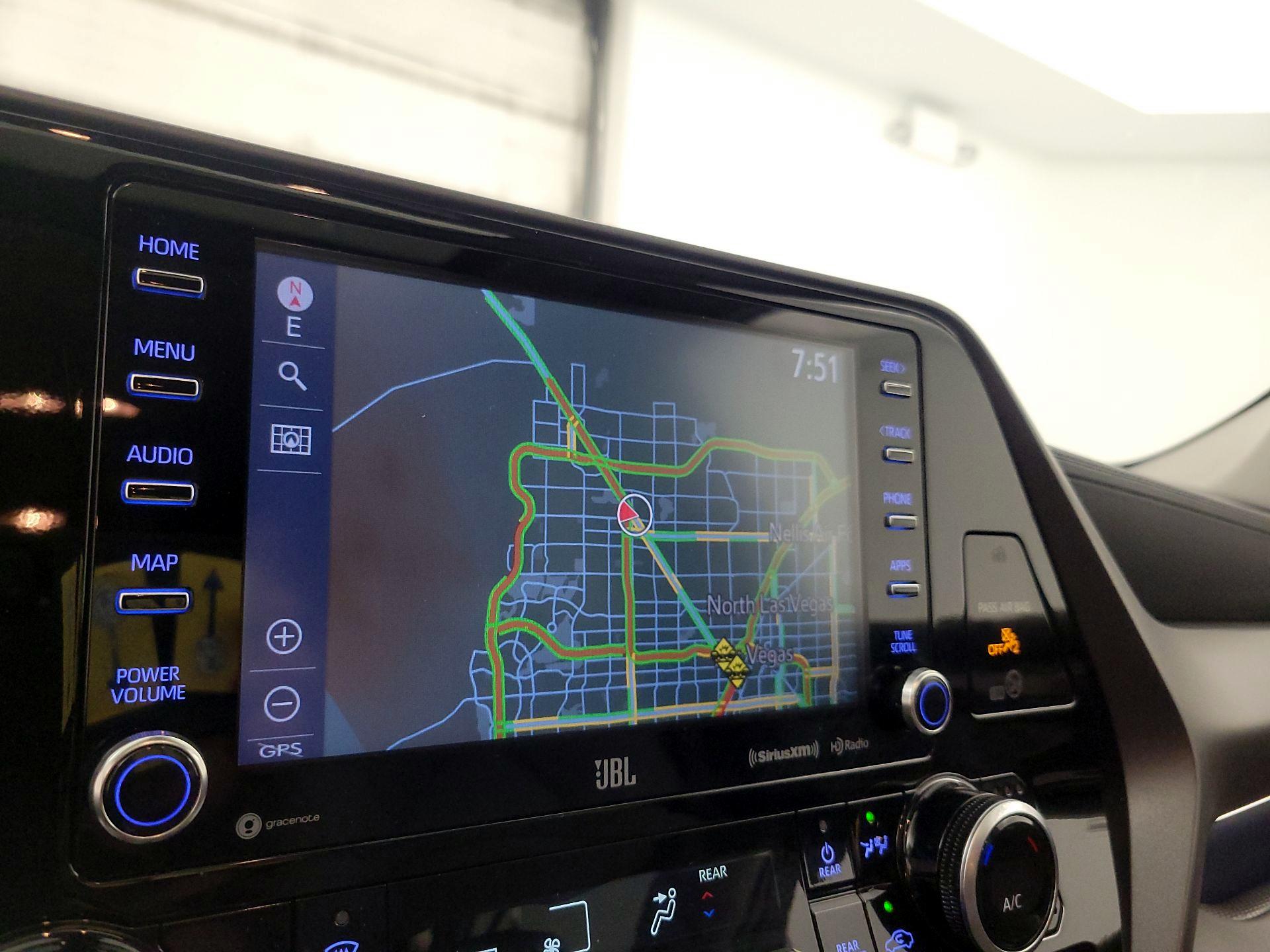 Thumbnail: 2022 Toyota Highlander - 14