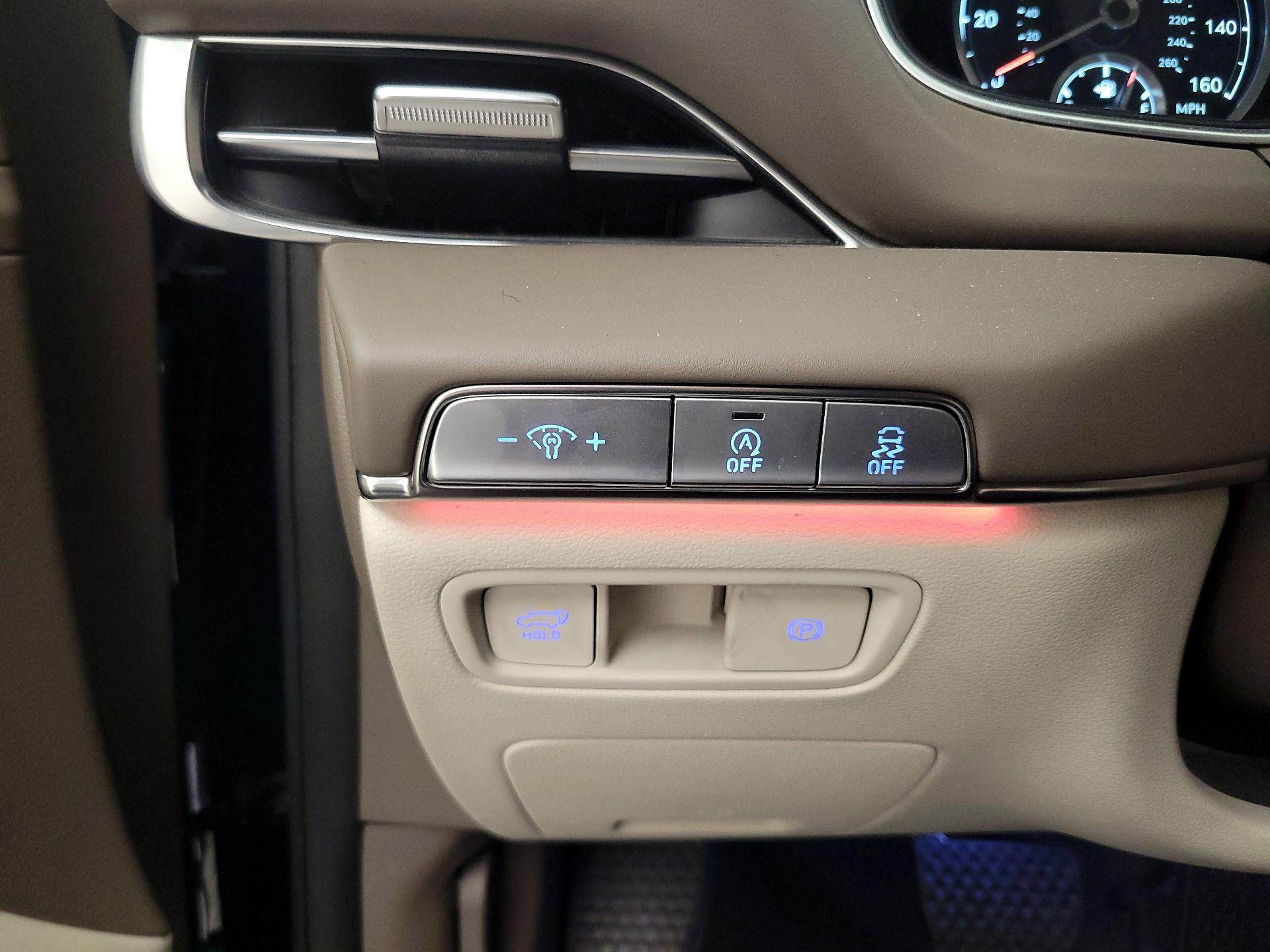 Thumbnail: 2024 Genesis GV80 - 13