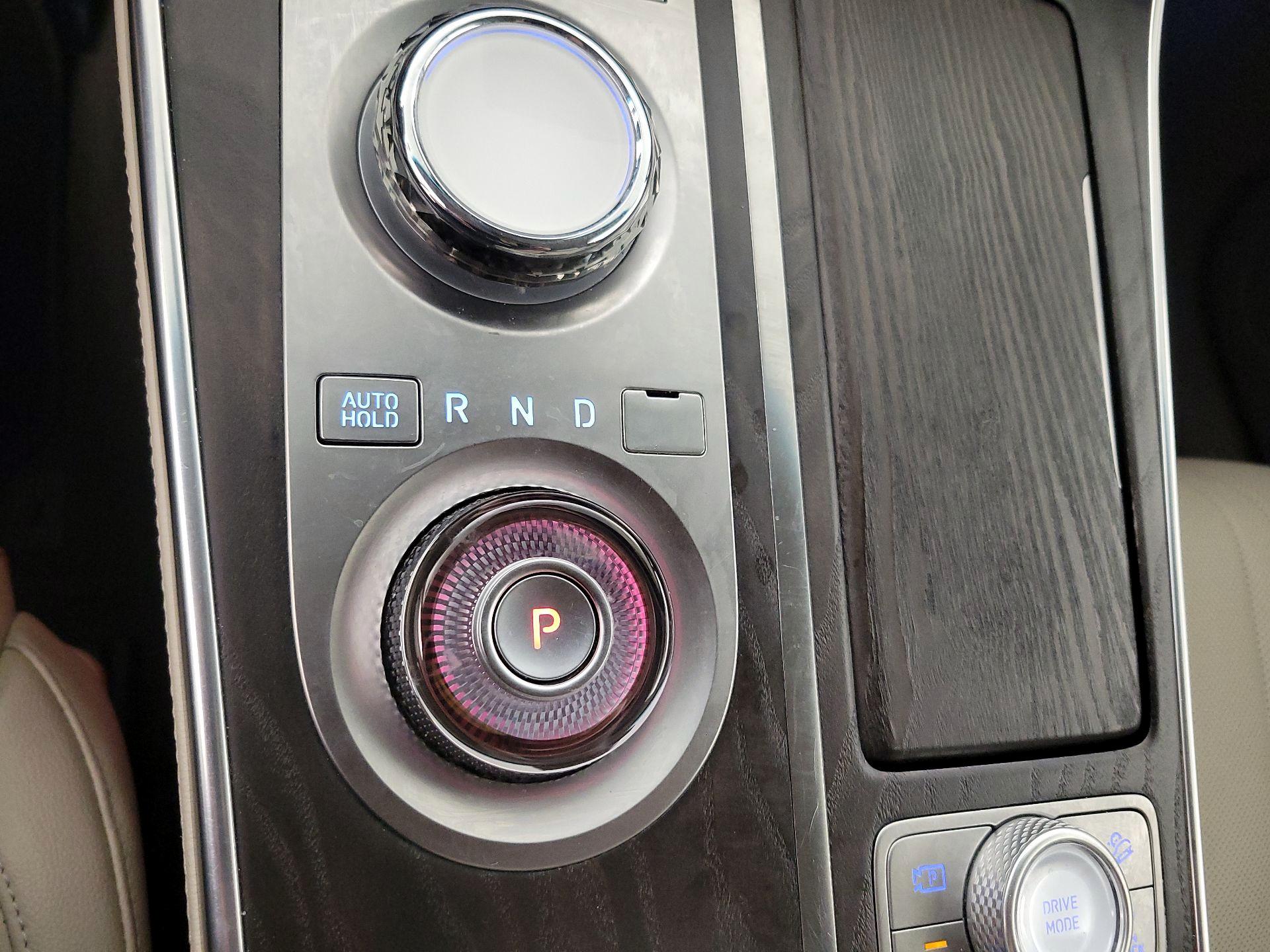 Thumbnail: 2024 Genesis GV80 - 18