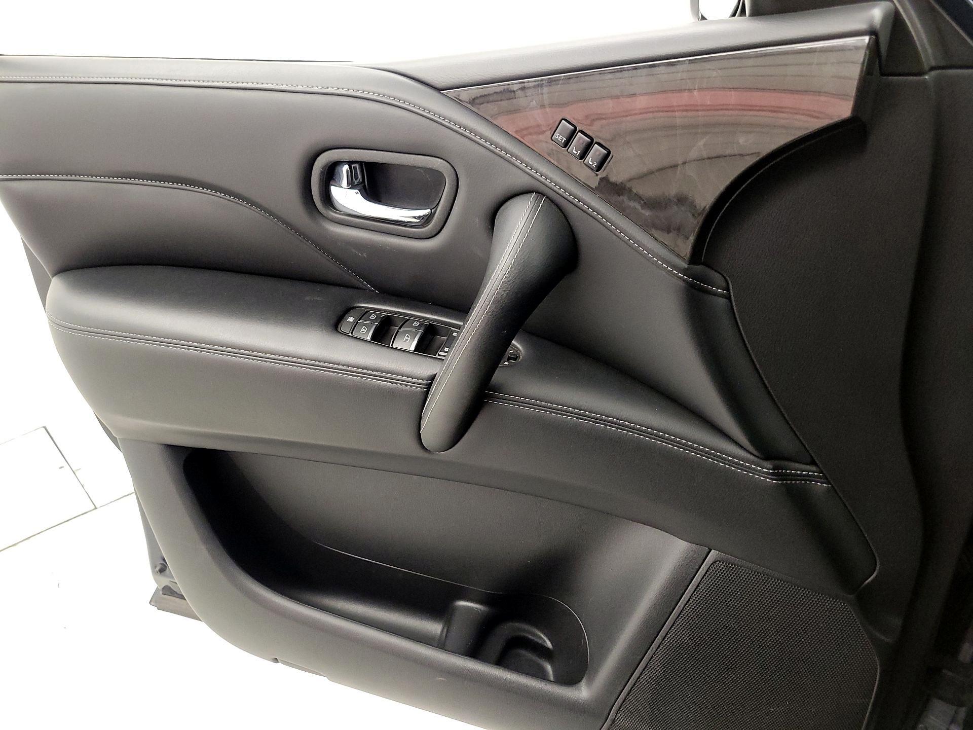 Thumbnail: 2024 INFINITI QX80 - 12